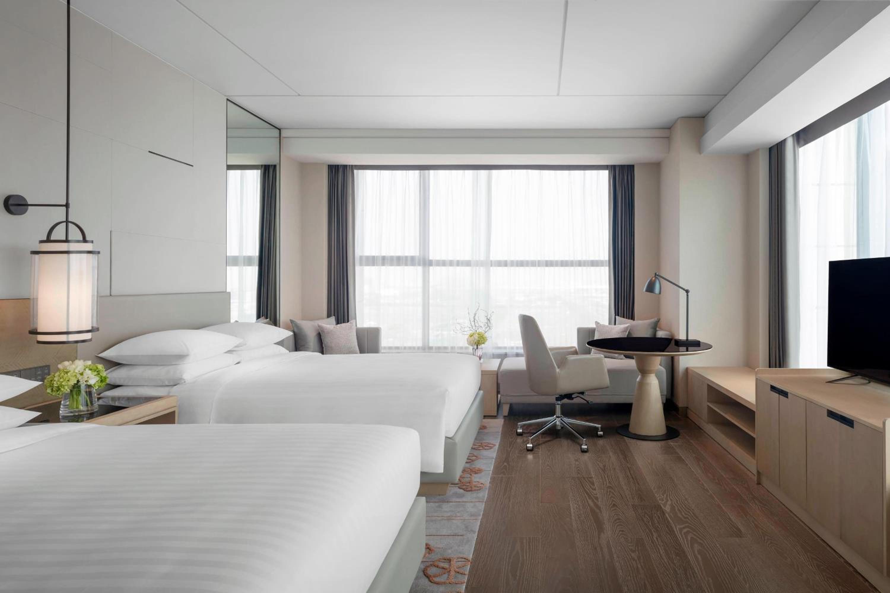 Deluxe Family Connecting Room photo 1