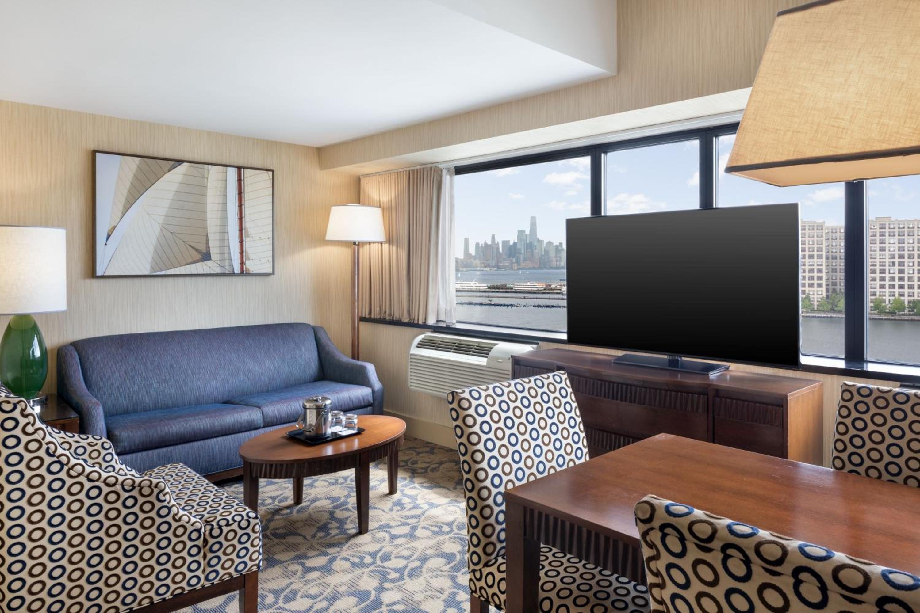 Executive Suite photo 1