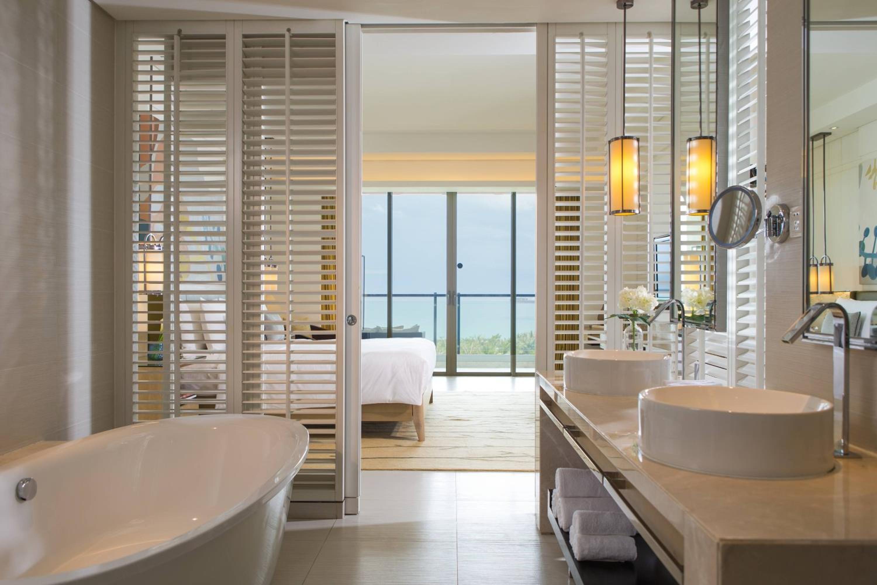 Grand Ocean View Suite - Photo 1
