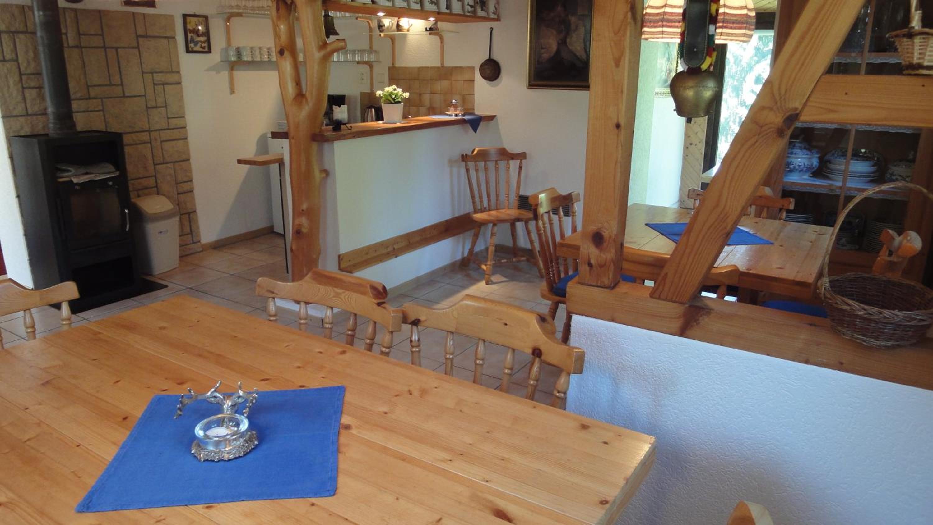 Four-Bedroom House photo 3