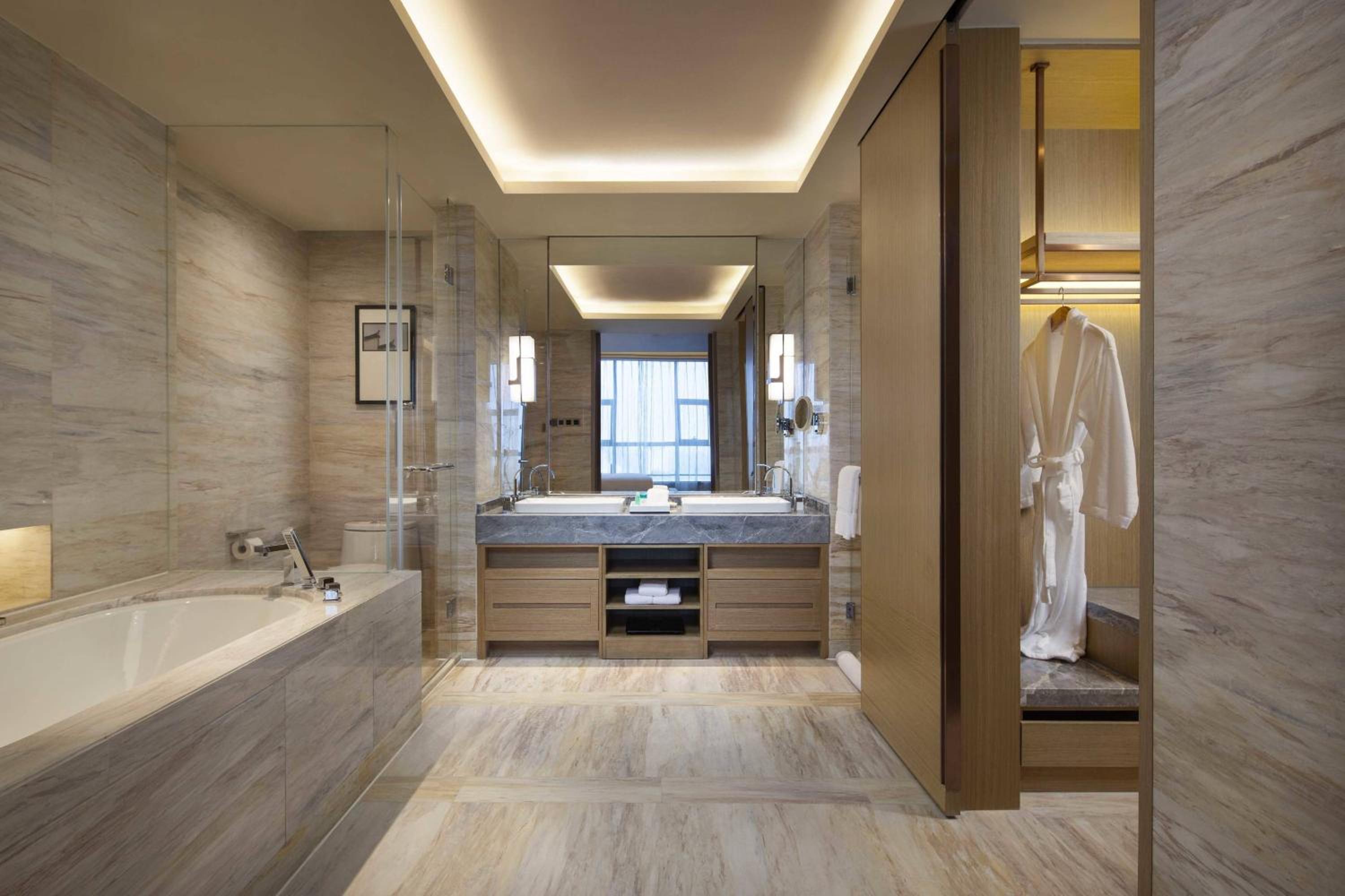 Four Points Suite photo 3