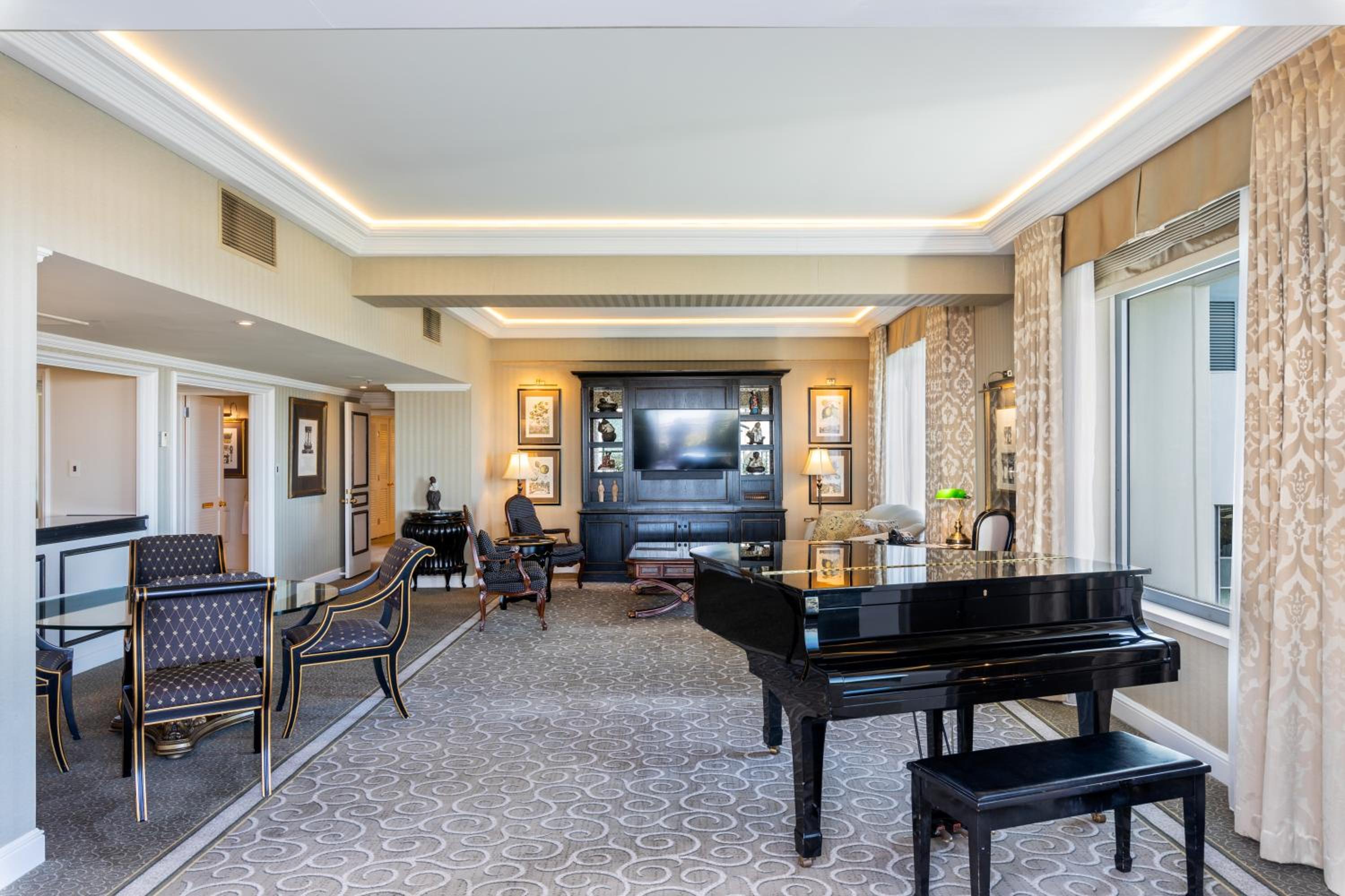 The Stamford Suite incl Breakfast and Parking - Photo 11