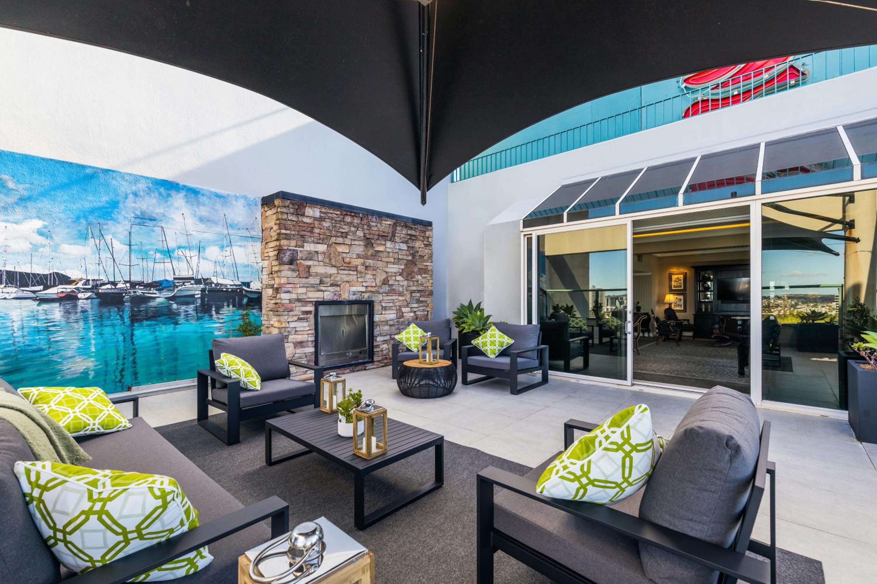 The Stamford Suite incl Breakfast and Parking - Photo 16