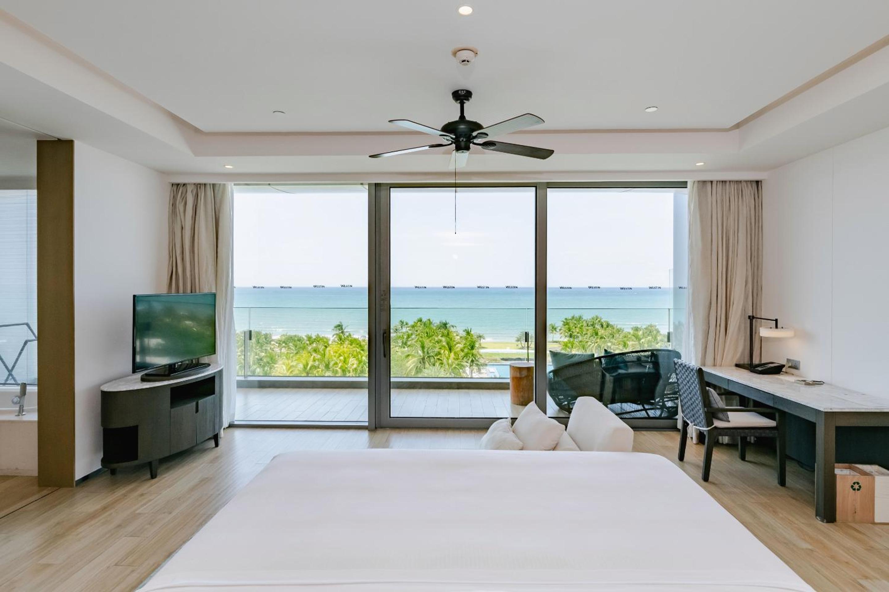 Oceanfront Studio Room