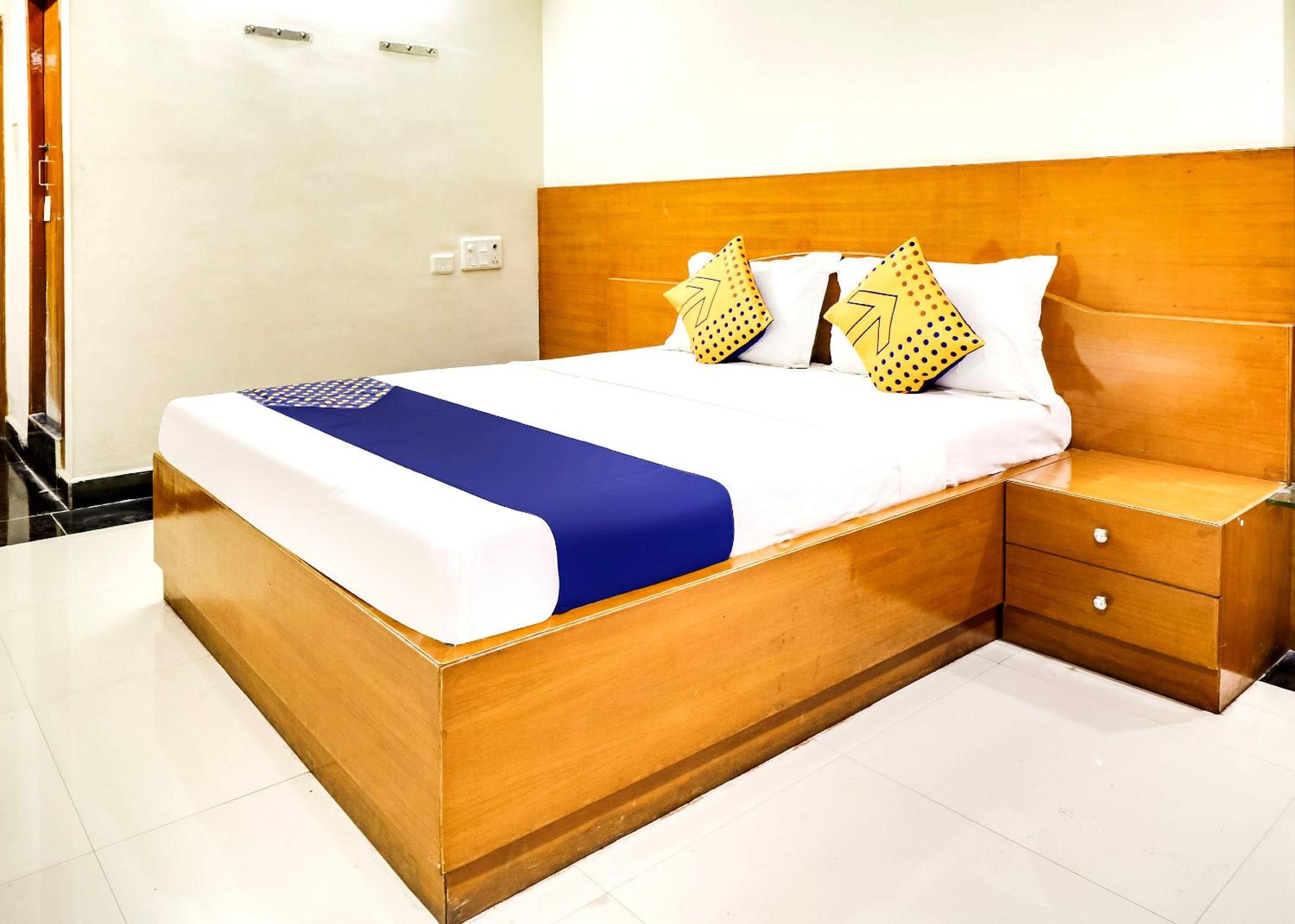 Triple Room with Bathroom - Photo 6