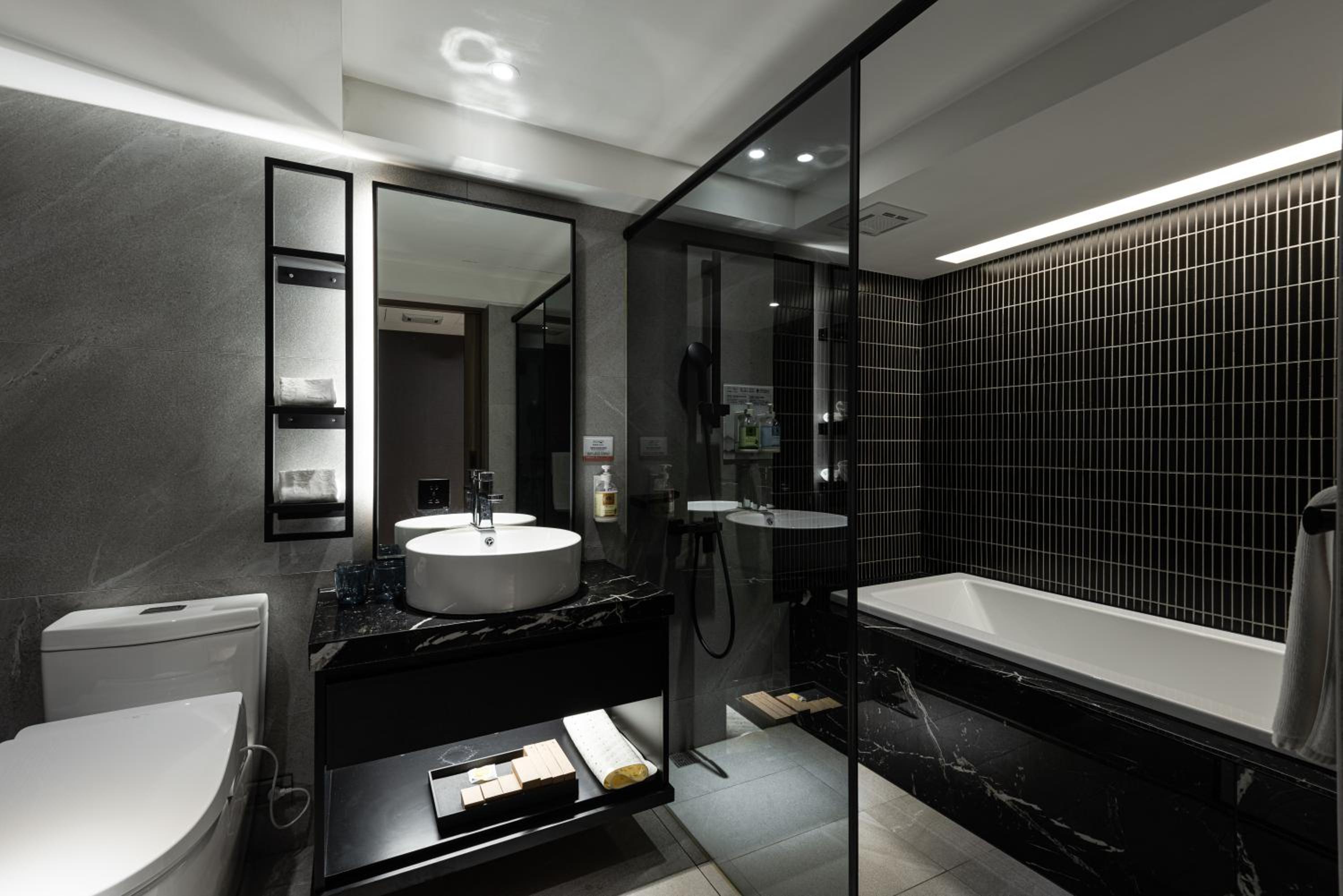 Comfort Quadruple Room - Photo 11