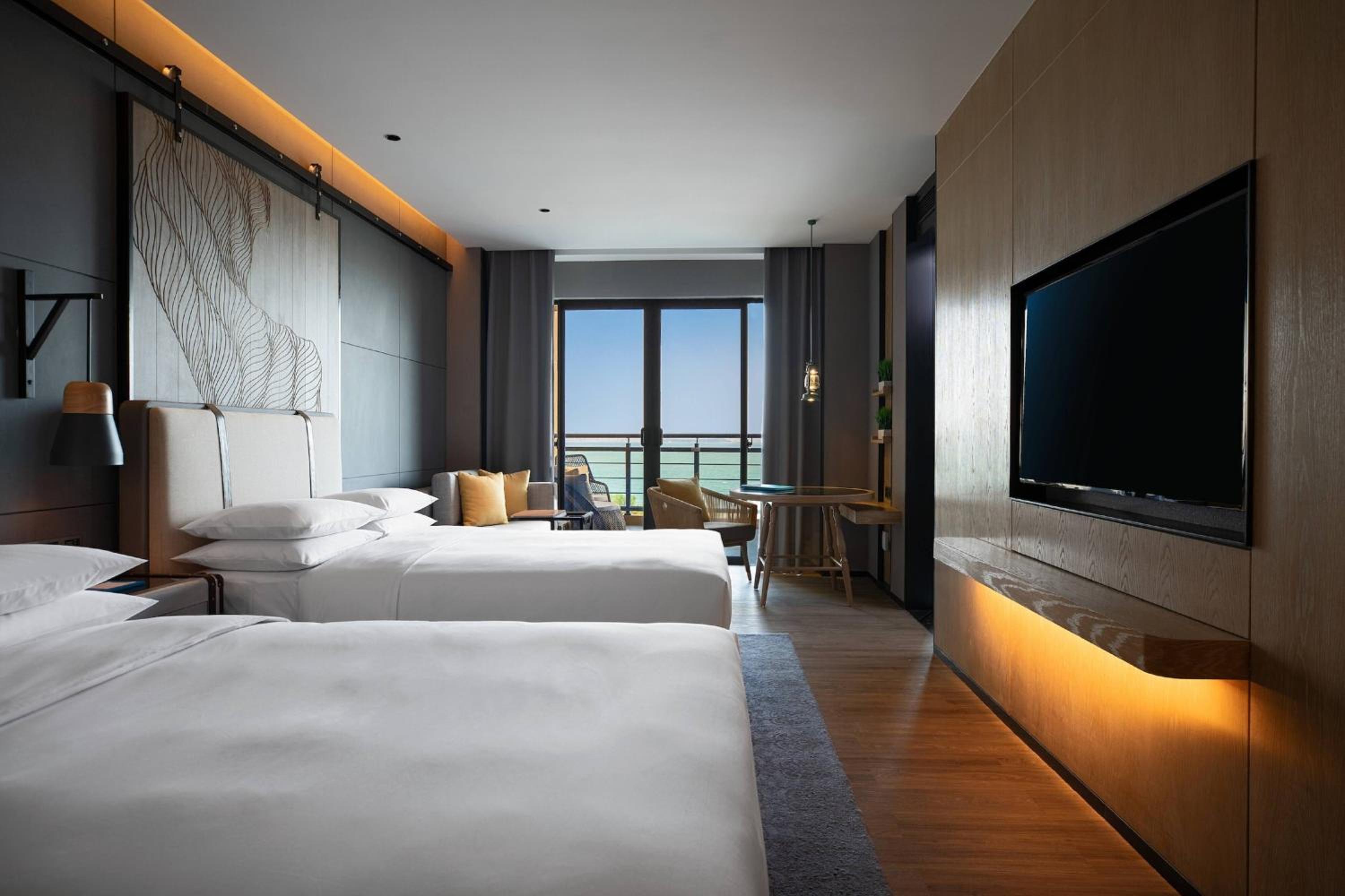 Deluxe Twin Room with Garden View - Photo 1