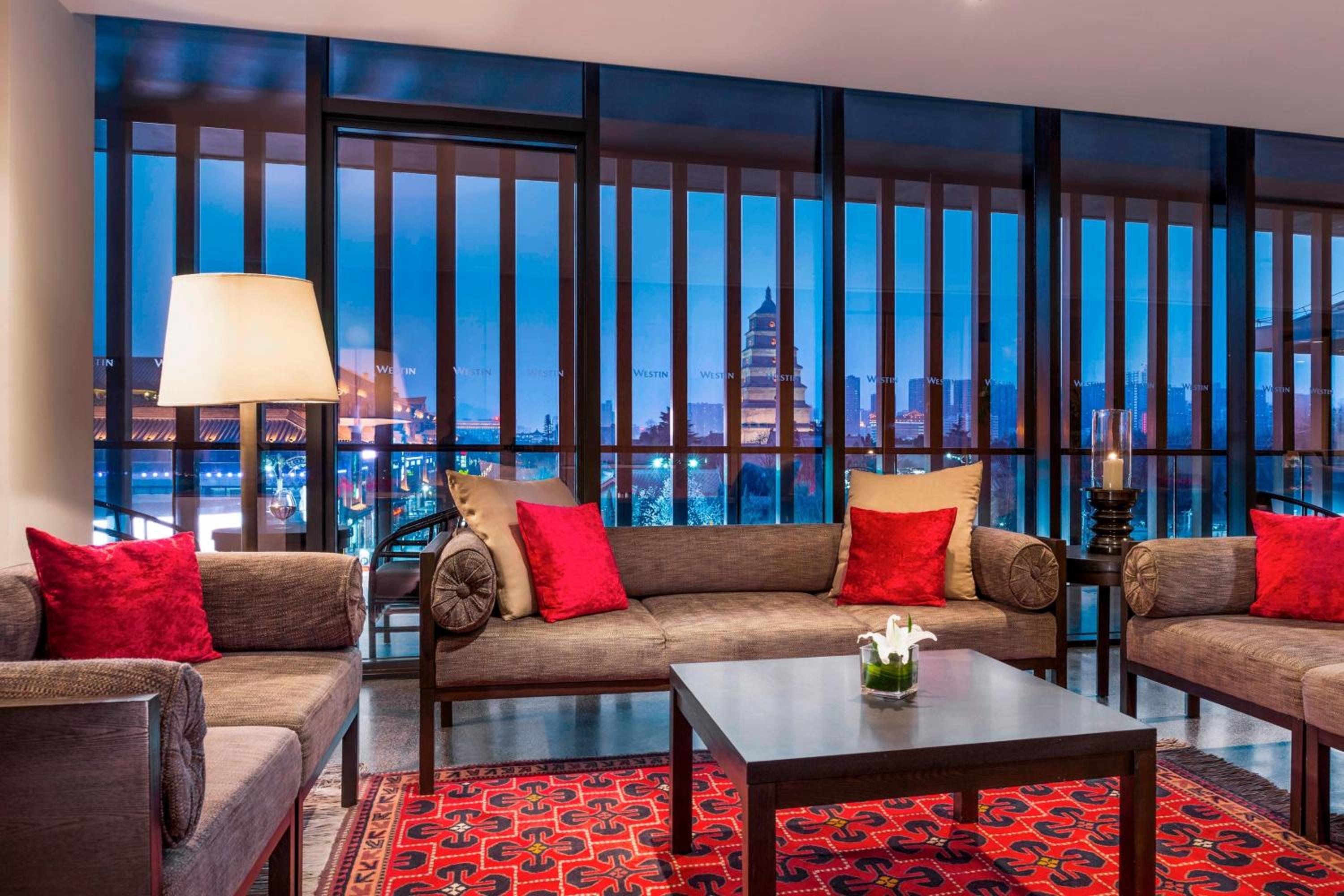 Executive Rm, Guest room, 2 Double - Club Lounge Access