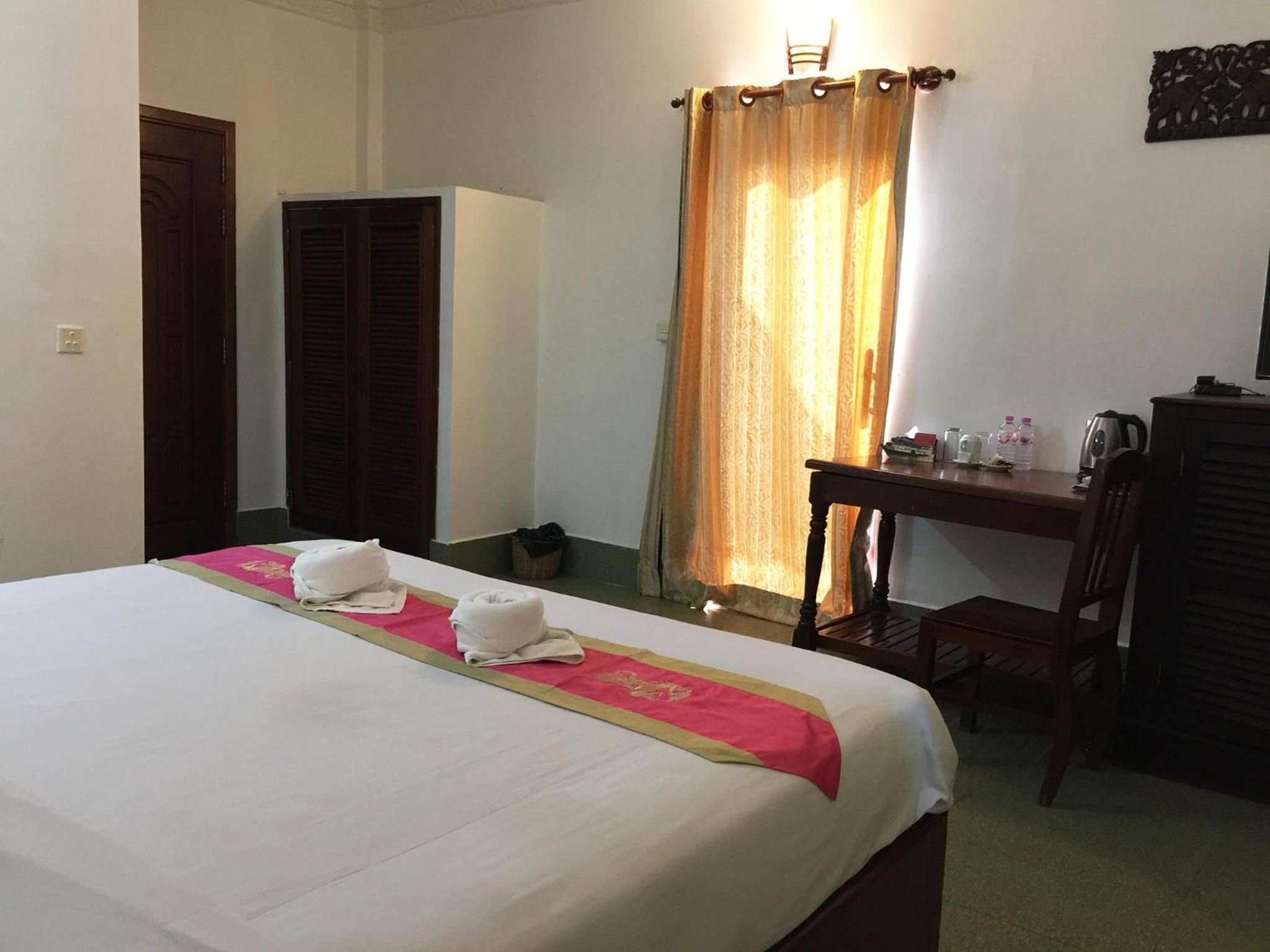 Standard Double Room - Photo 5