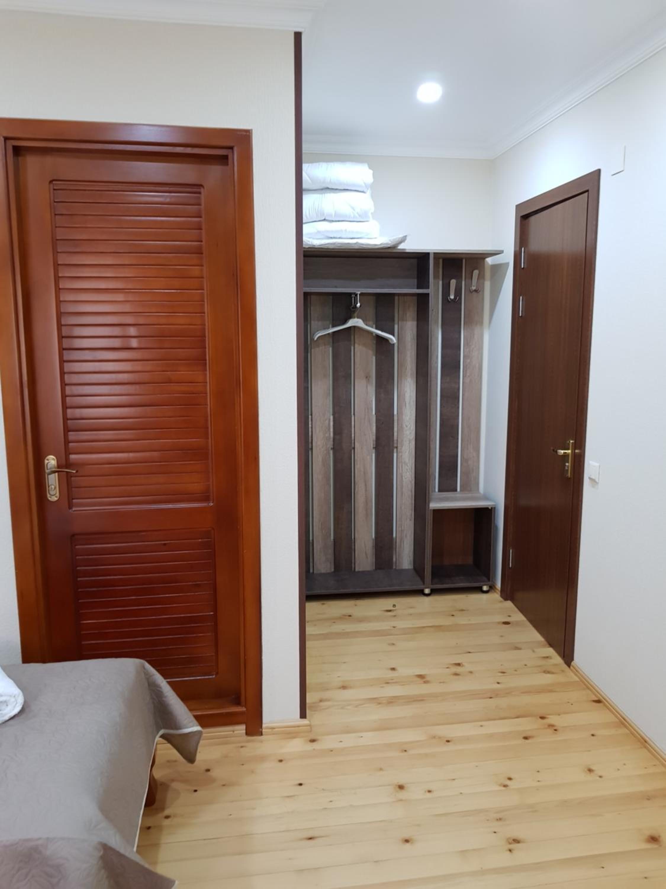Triple Room with Shower photo 2