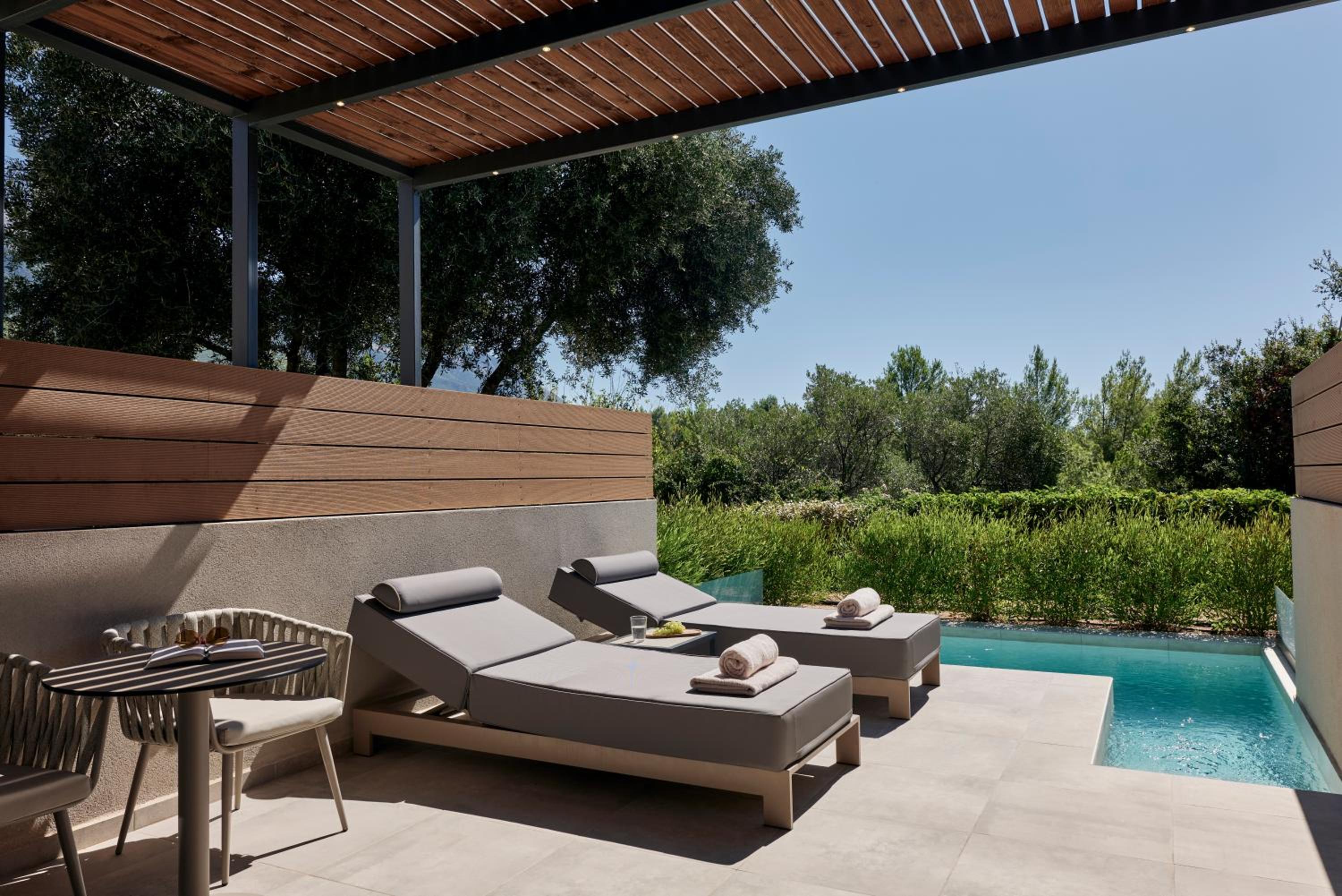 Junior Suite Forest View with cozy private pool (Accessible)