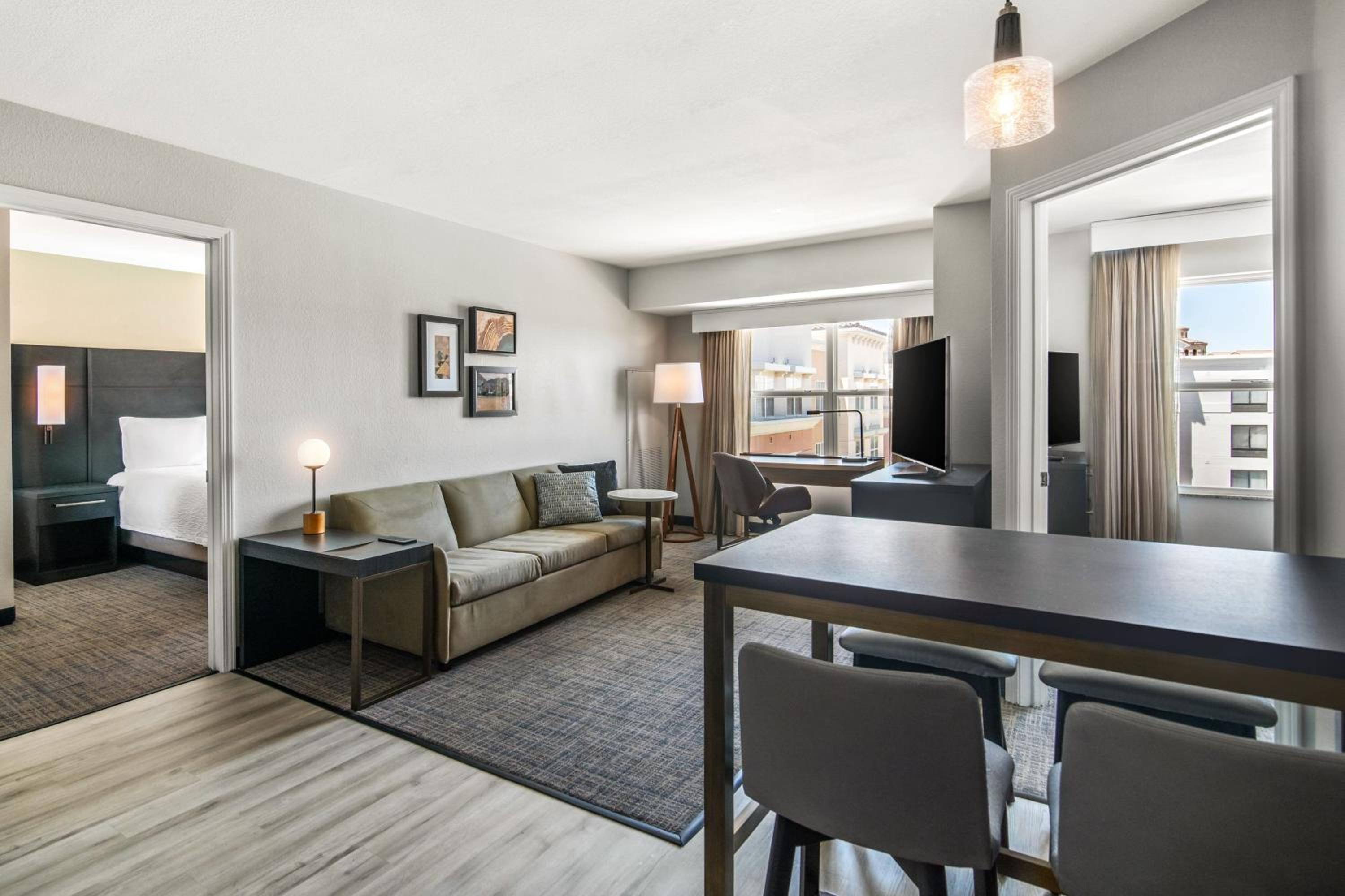 Two-Bedroom Suite with Sofa Bed - Photo 12