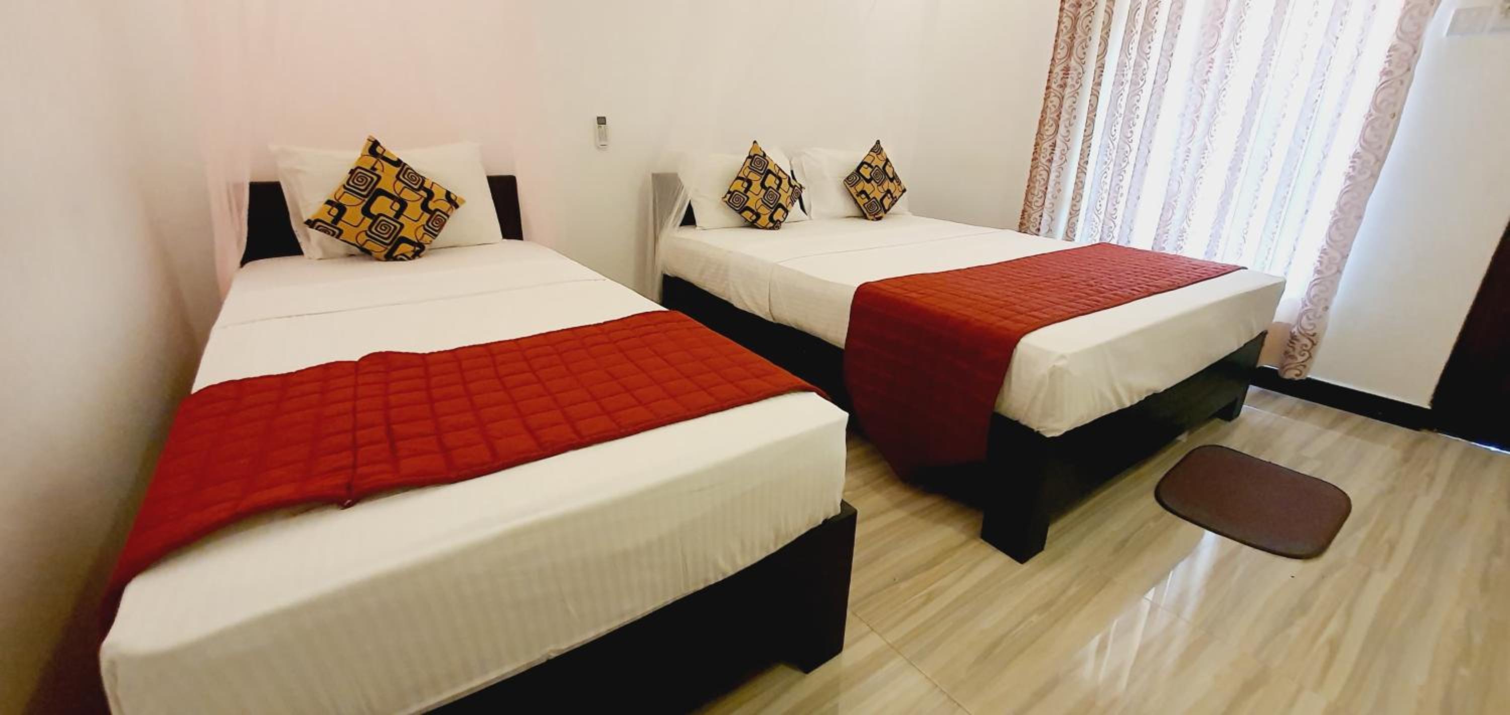 Deluxe Triple Room photo 2