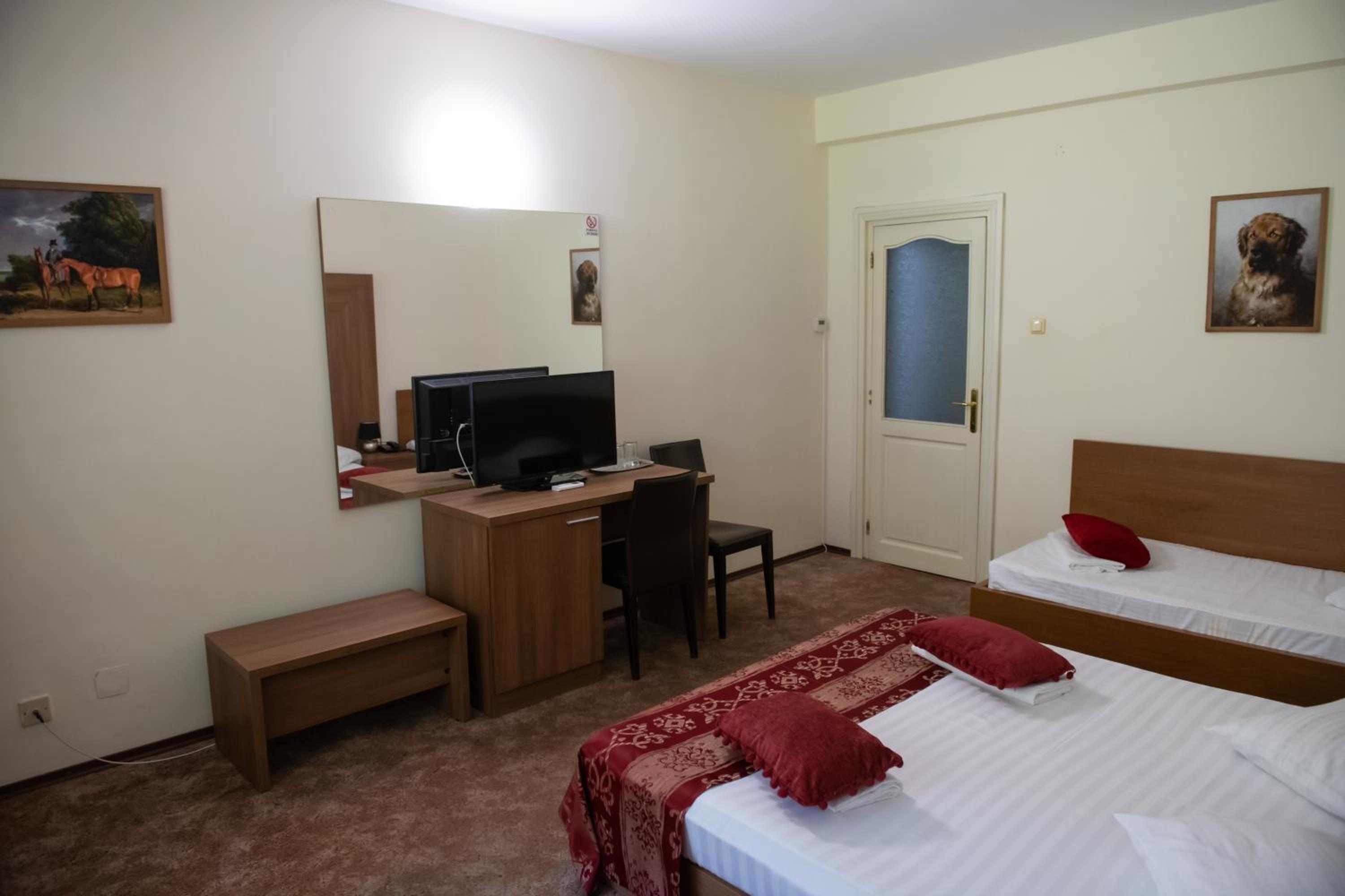 Triple Room photo 2