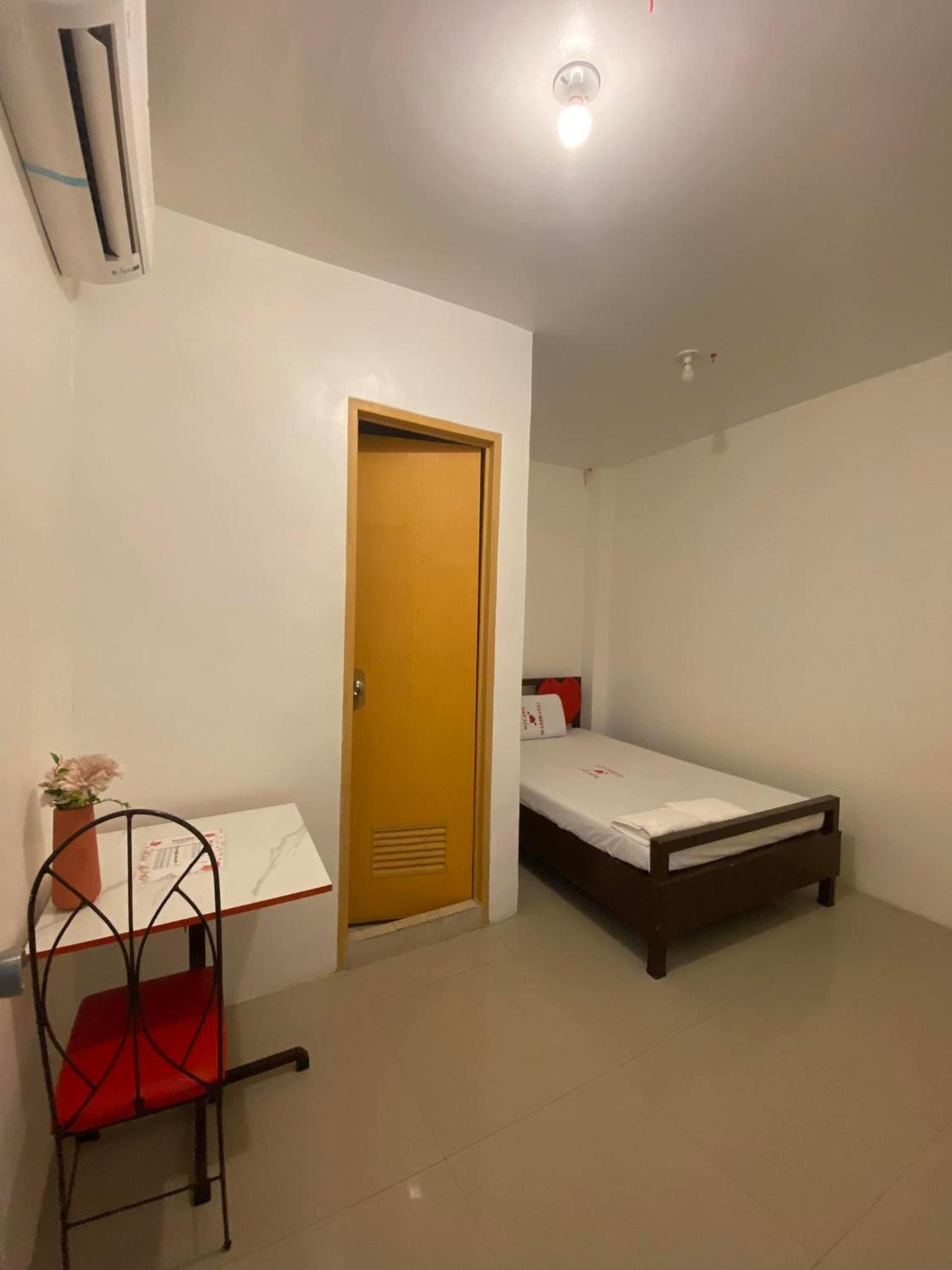 Deluxe Single Room photo 3