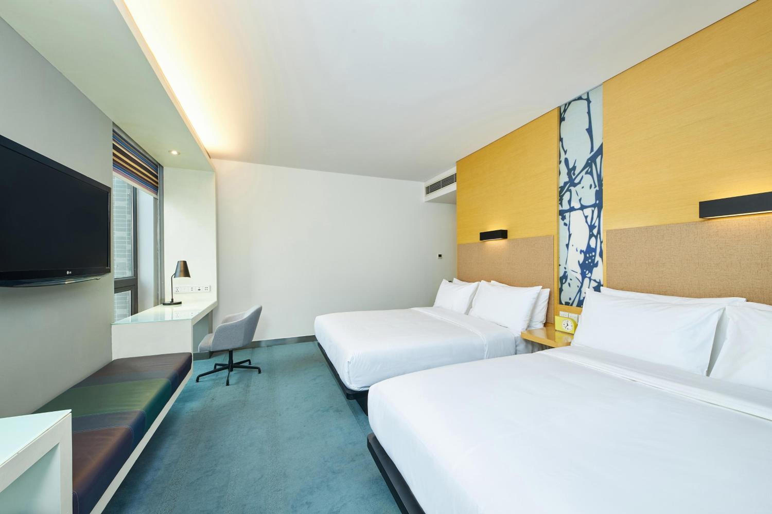 Breezy Twin Room photo 3