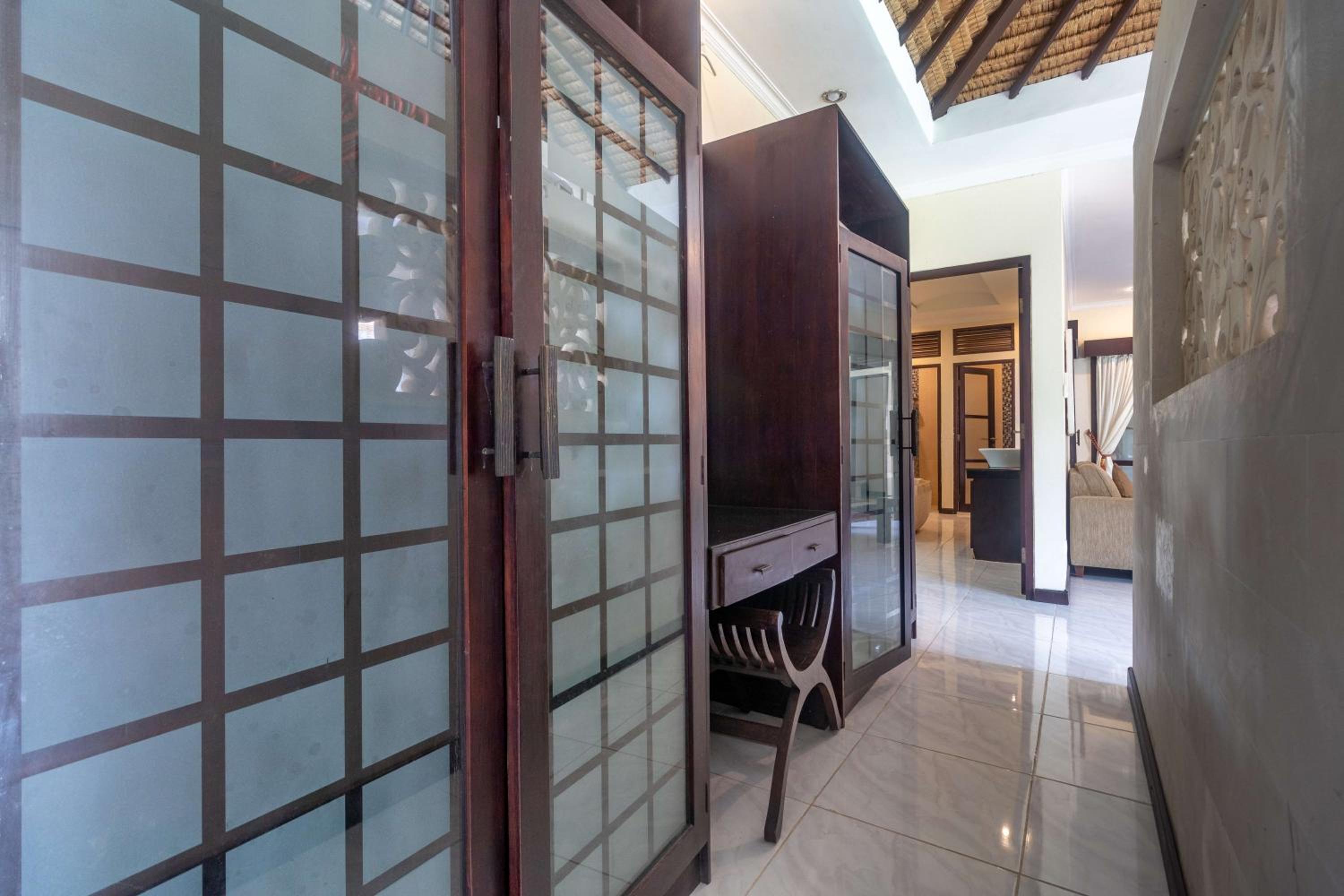 Superior Two-Bedroom Private Pool Villa - Photo 9