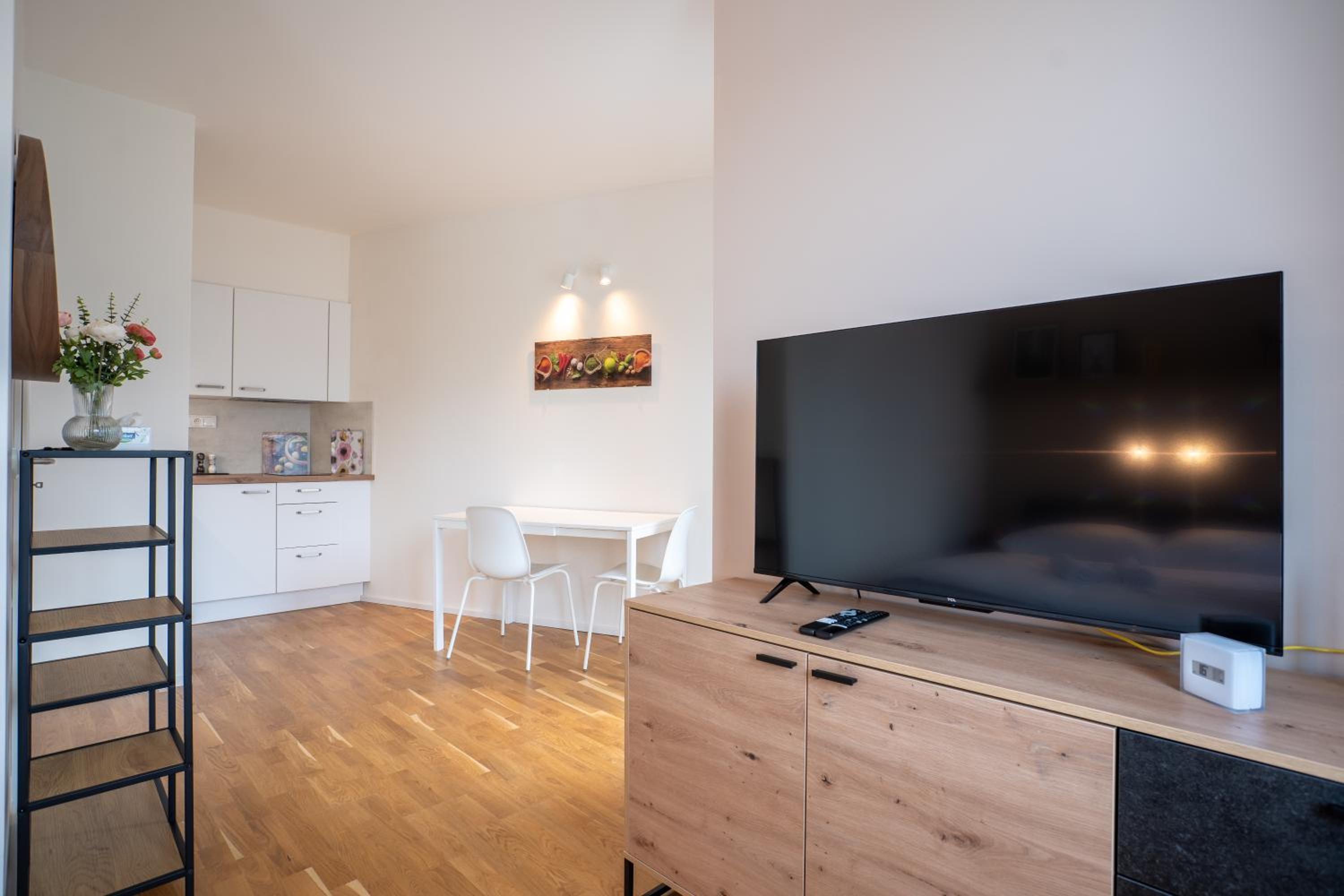 Studio Apartment photo 1