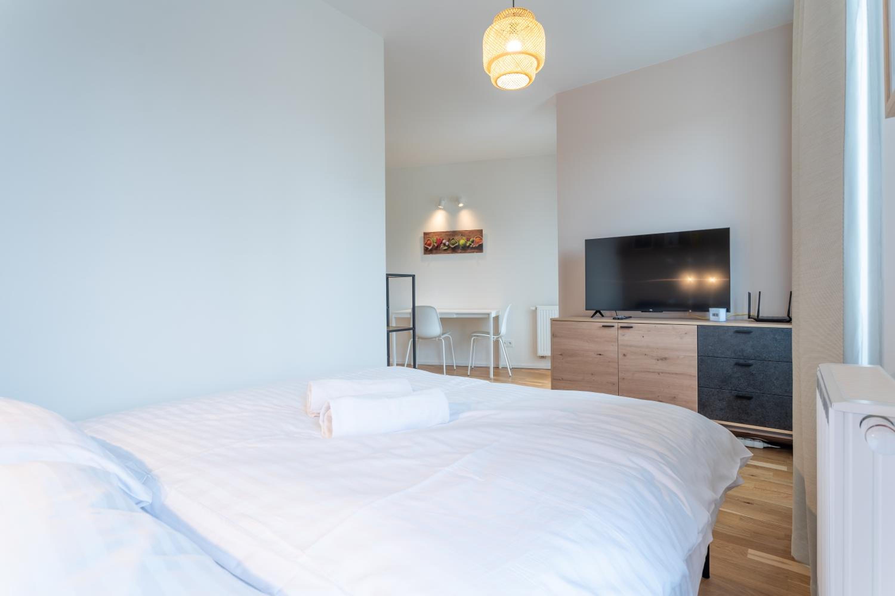 Studio Apartment photo 2