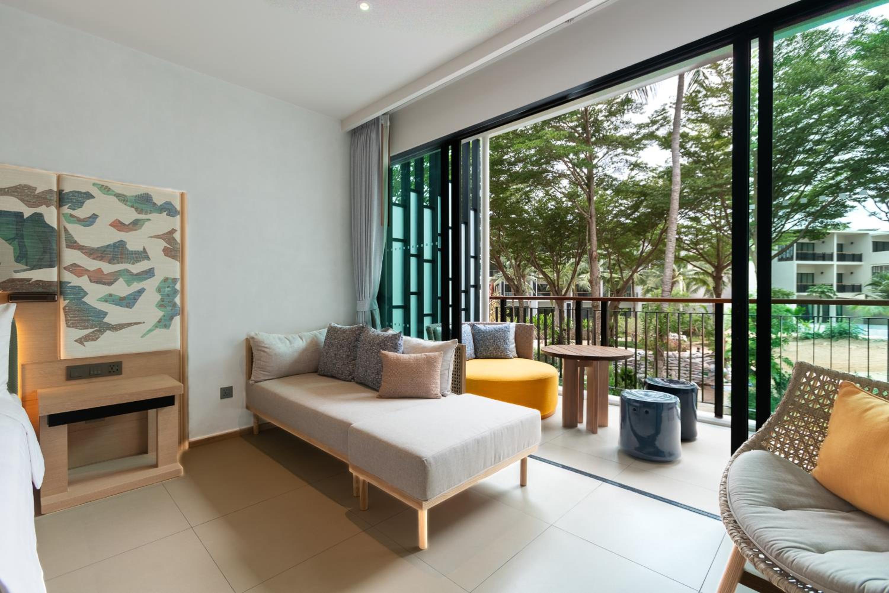 Two-Bedroom Suite with Two Double Beds and One King Bed