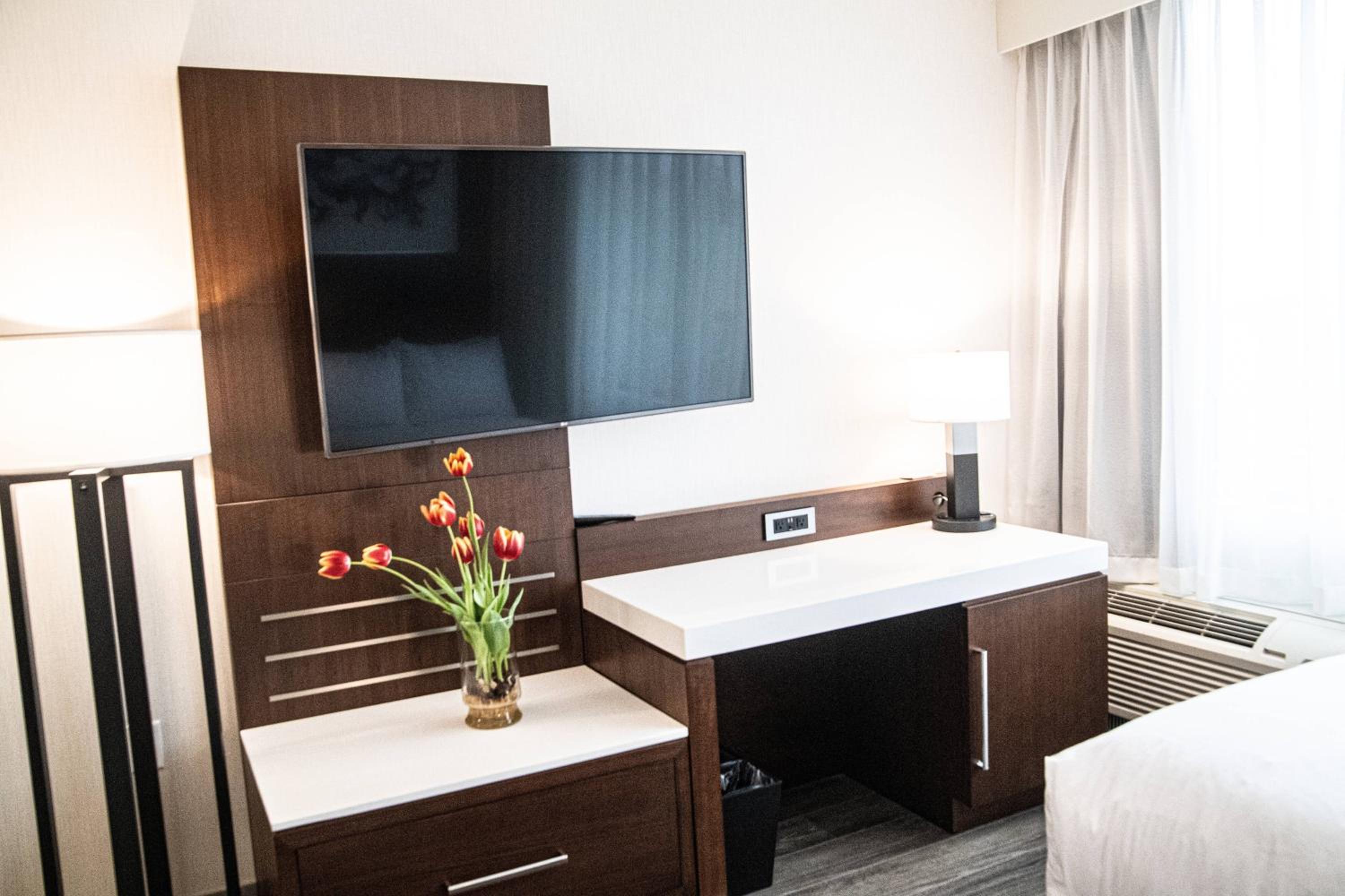 Double Room with Two Double Beds - Photo 3