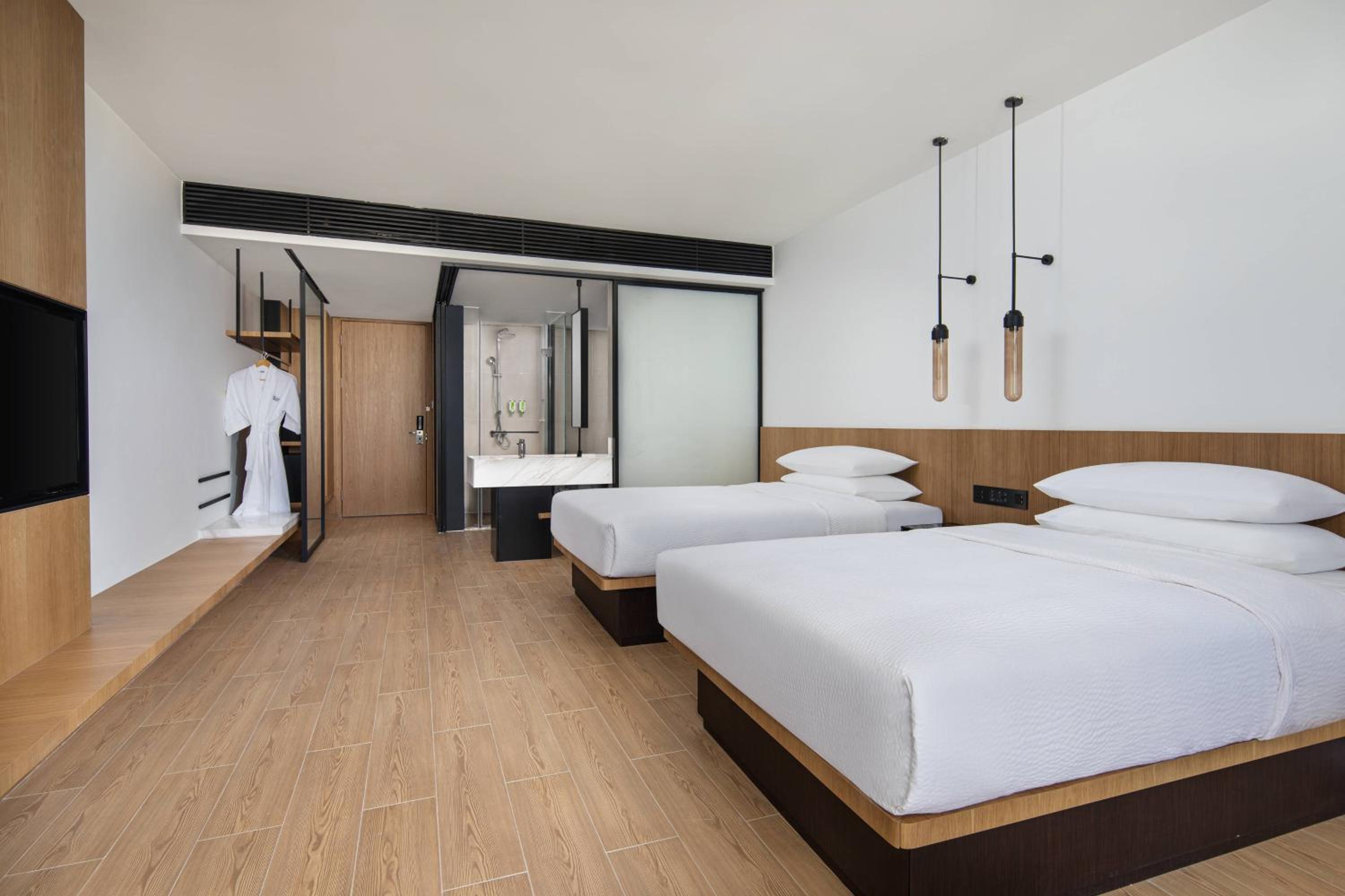 Superior Guest room with 2 Double - Photo 2