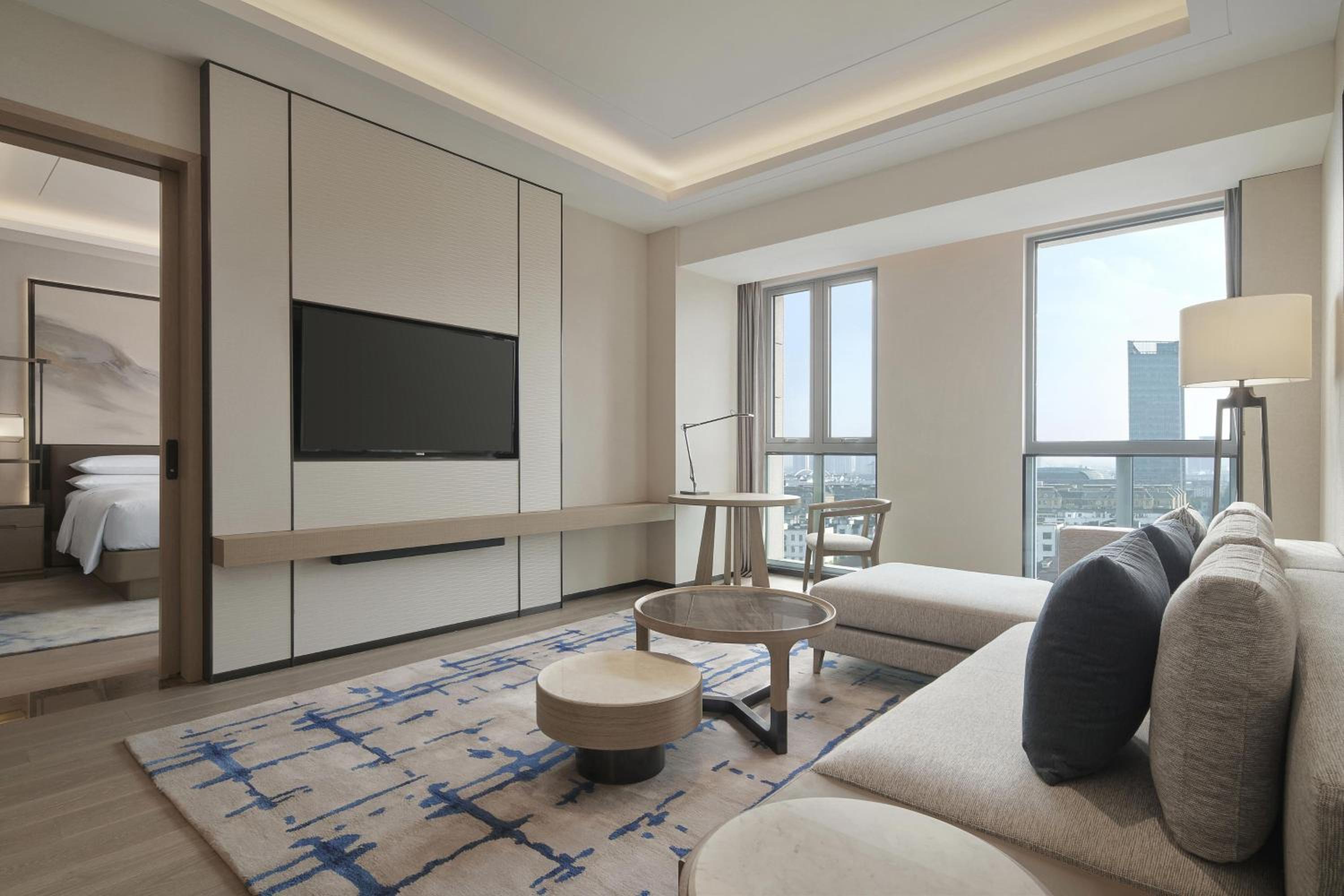Exquisite Suite with 1 King photo 2