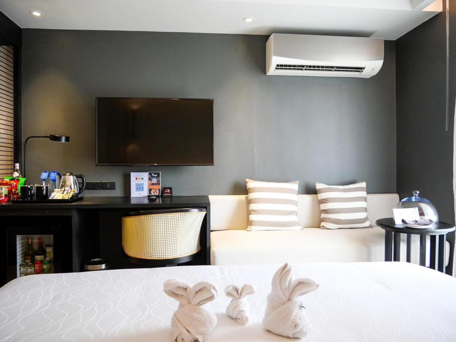 Deluxe Twin Room - Photo 10