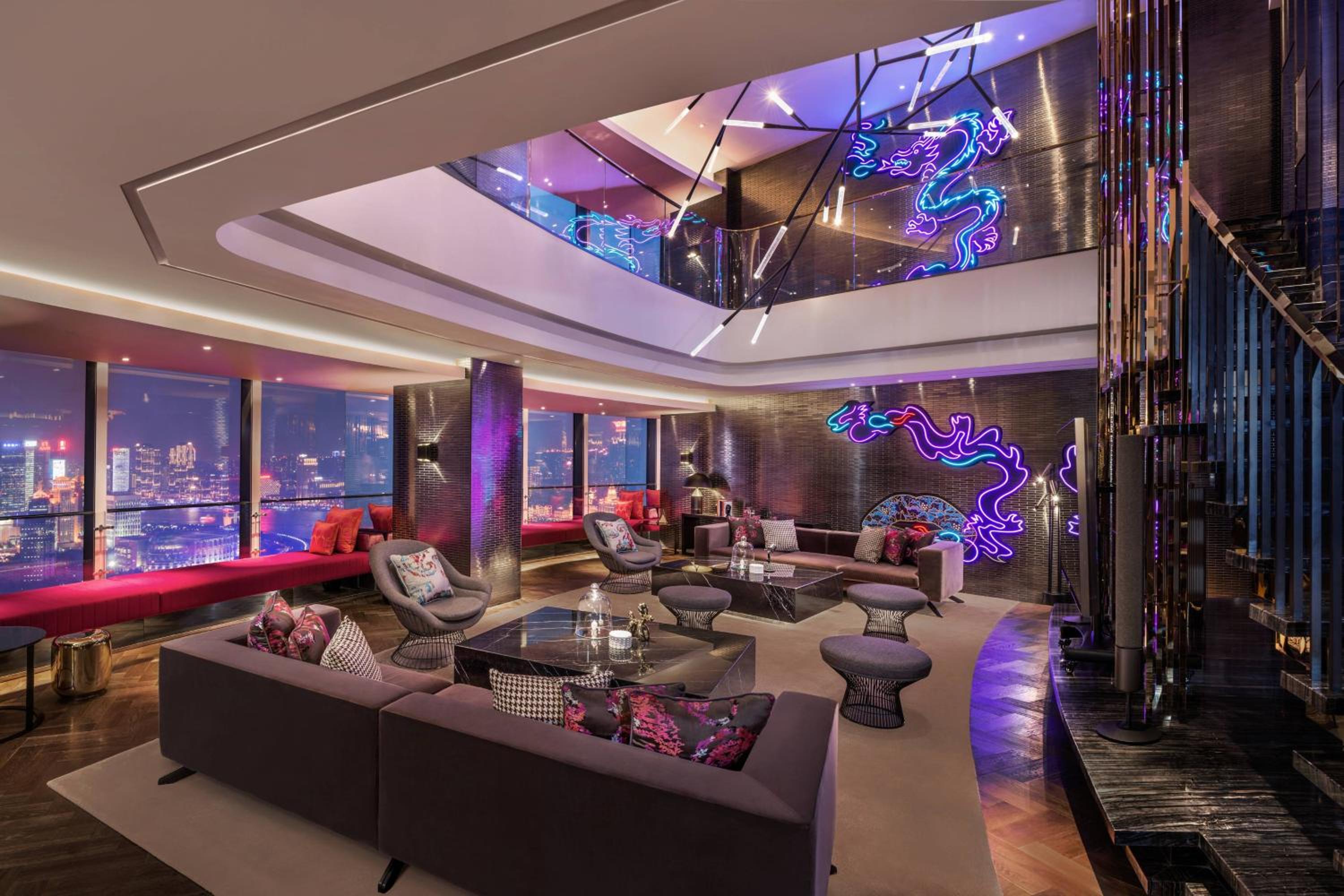 Presidetial King Suite