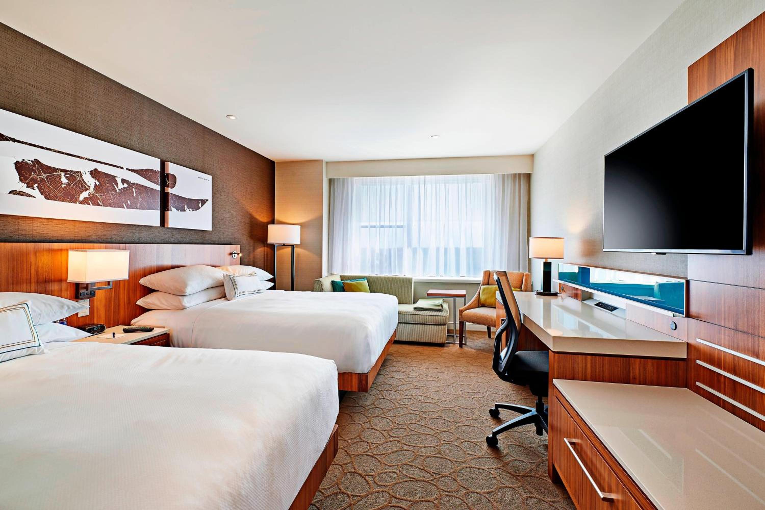 Double Queen Room - Photo 1