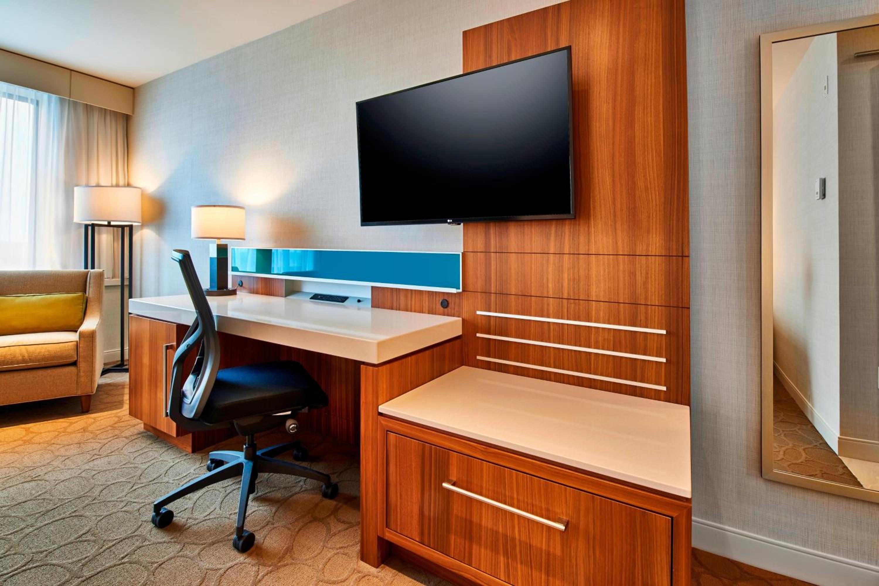 King Guest Room - Photo 3