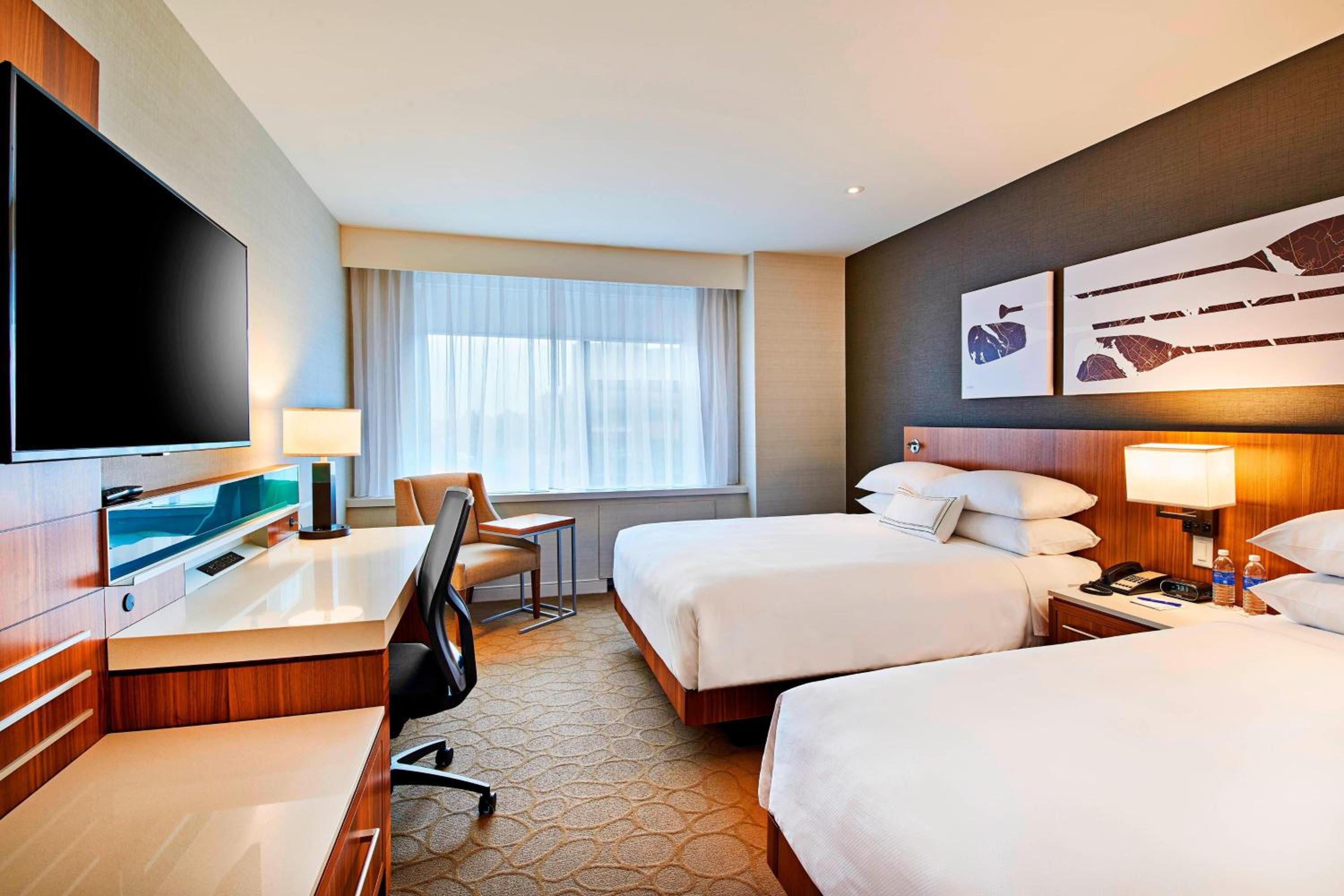Double Queen Room - Photo 2