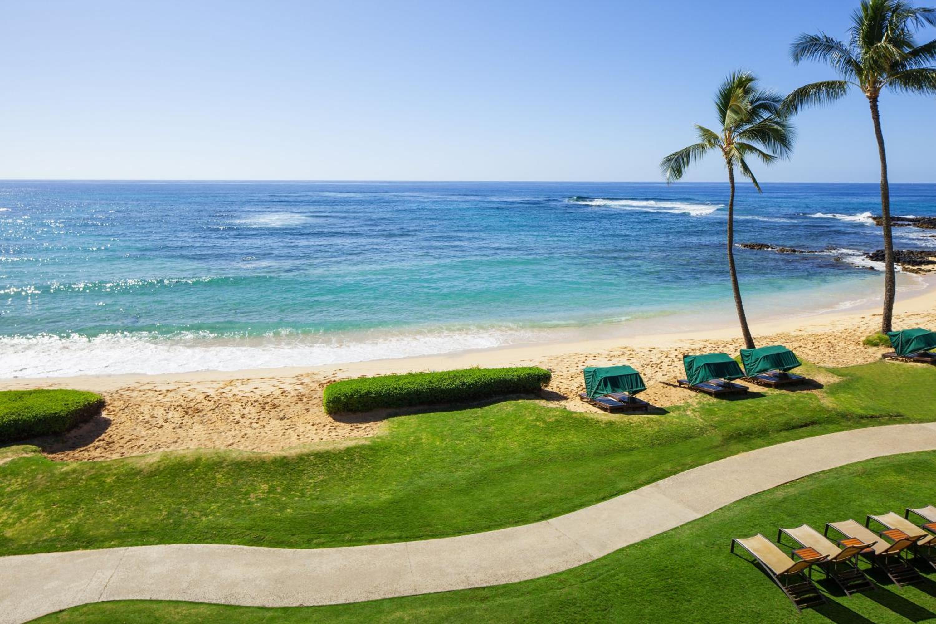 Deluxe Oceanfront View, Guest room, 2 Queen, Oceanfront