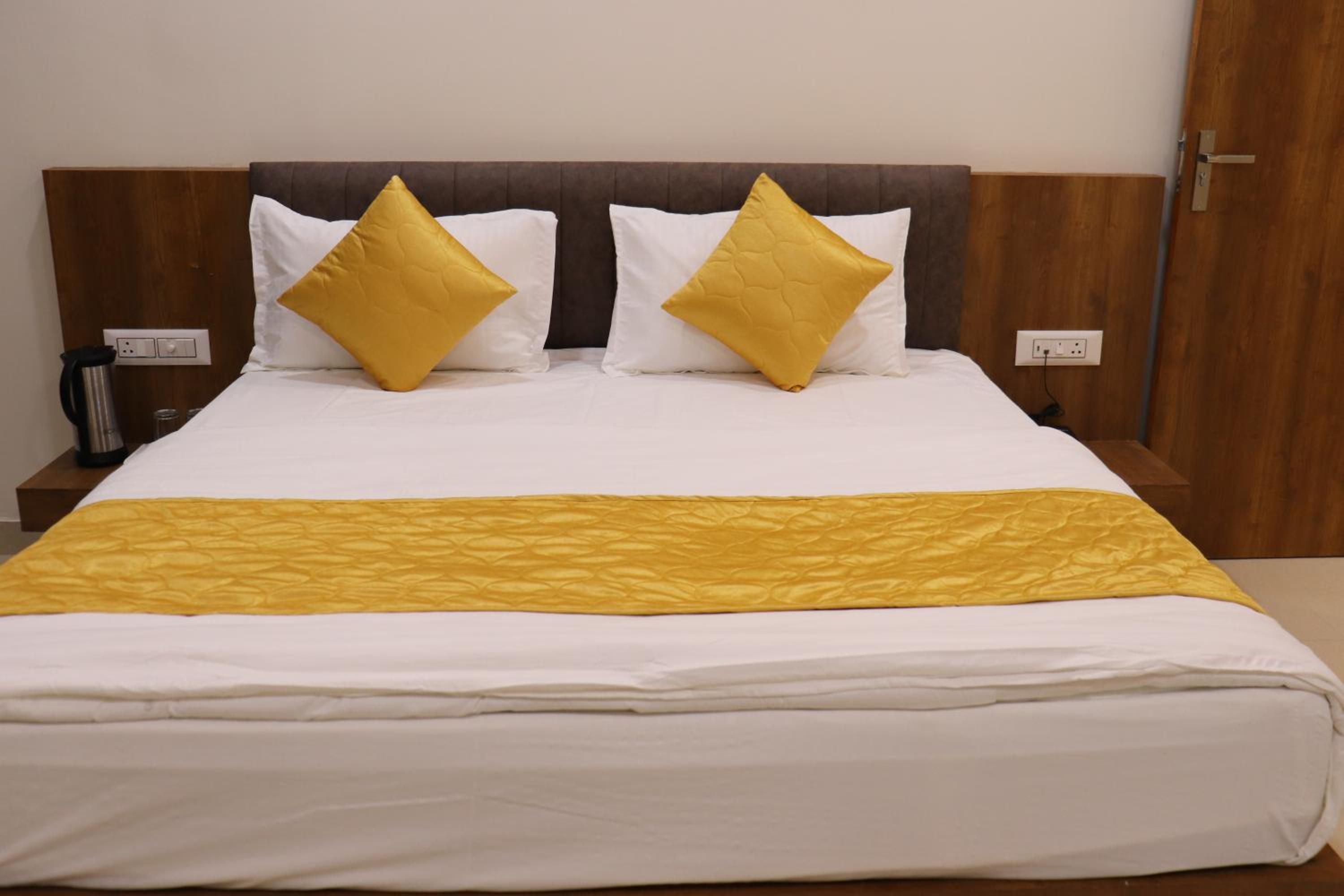 Deluxe Double Room photo 1