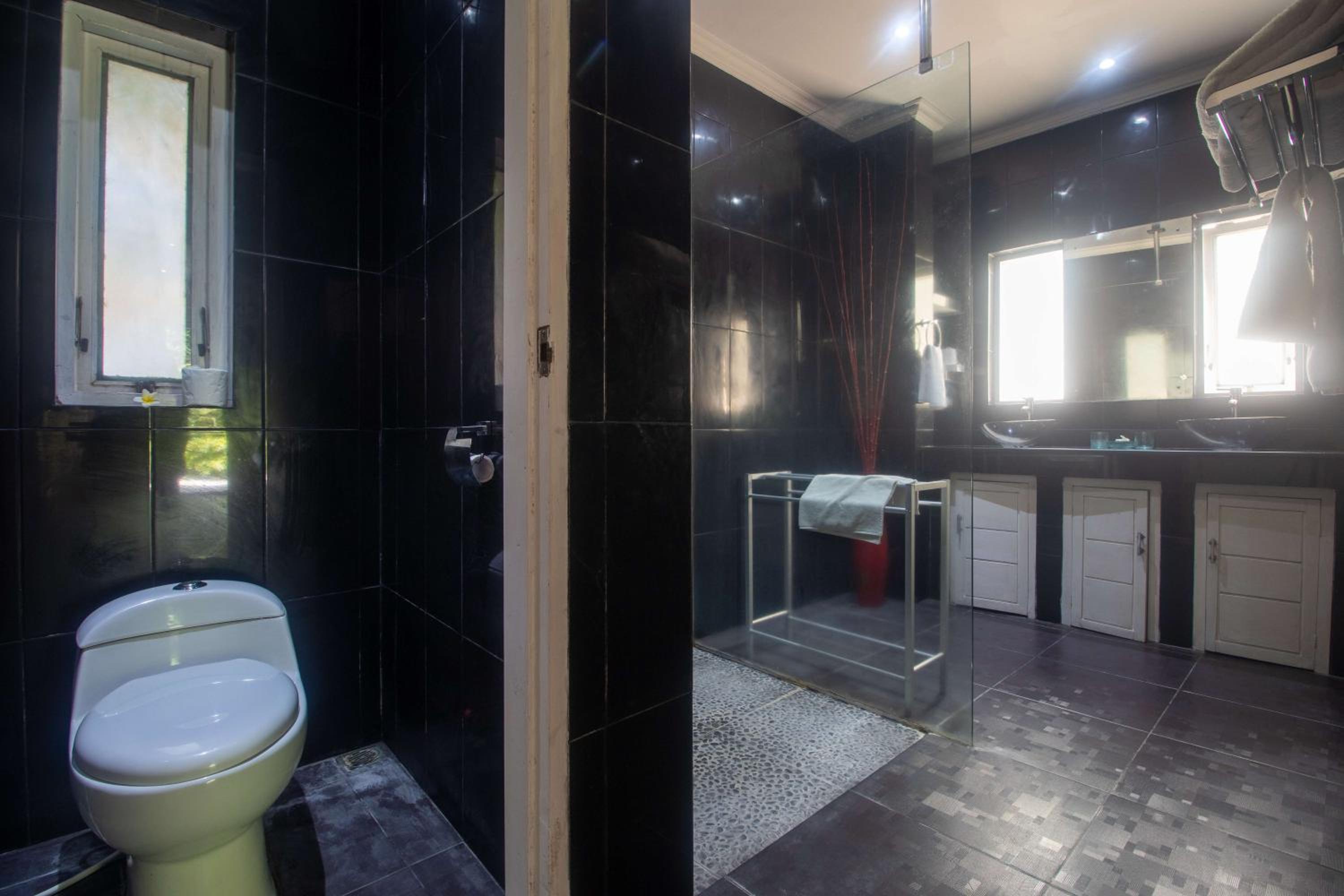 Executive Three-Bedroom Private Pool Villa - Photo 16