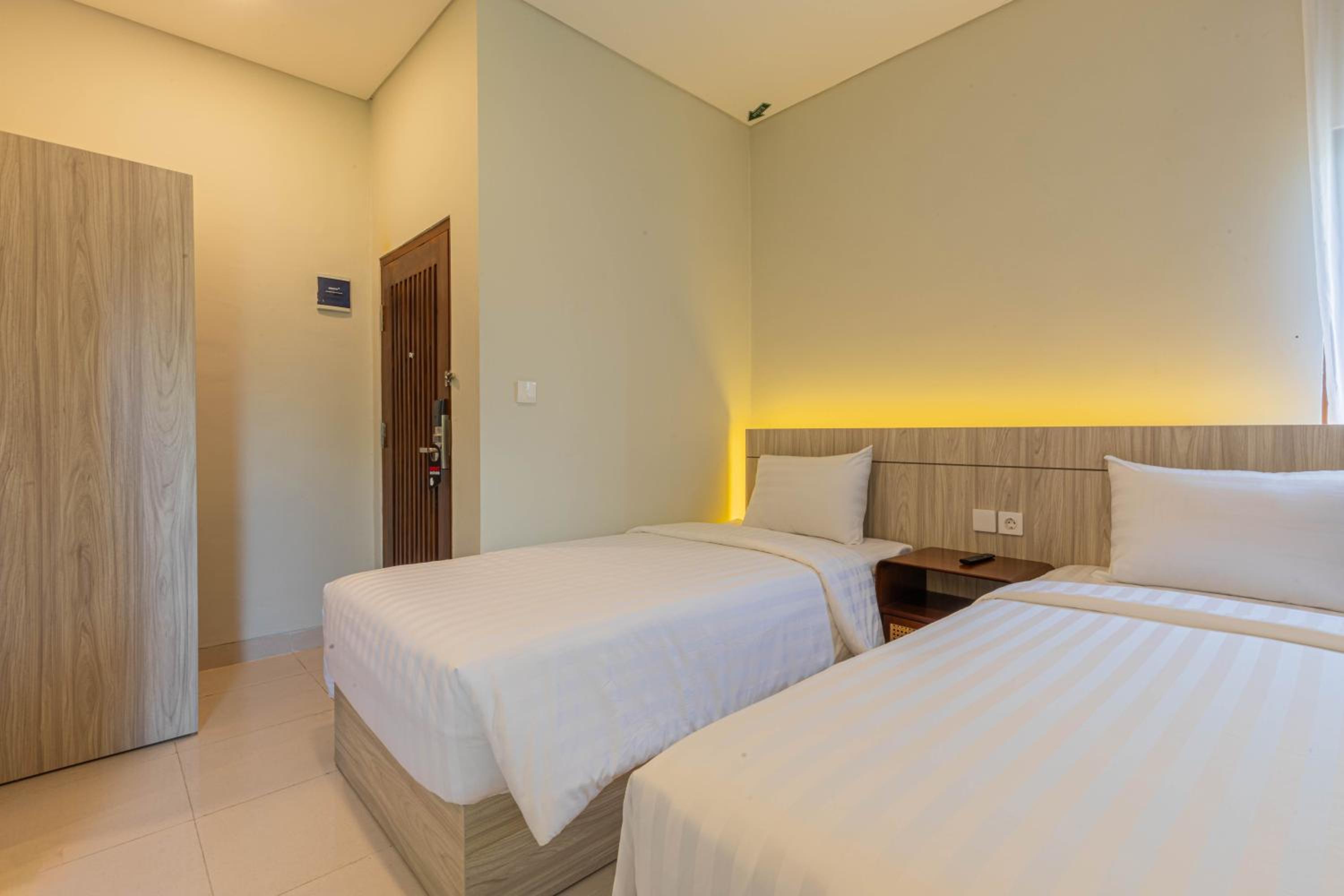 Superior Twin Room - Photo 19