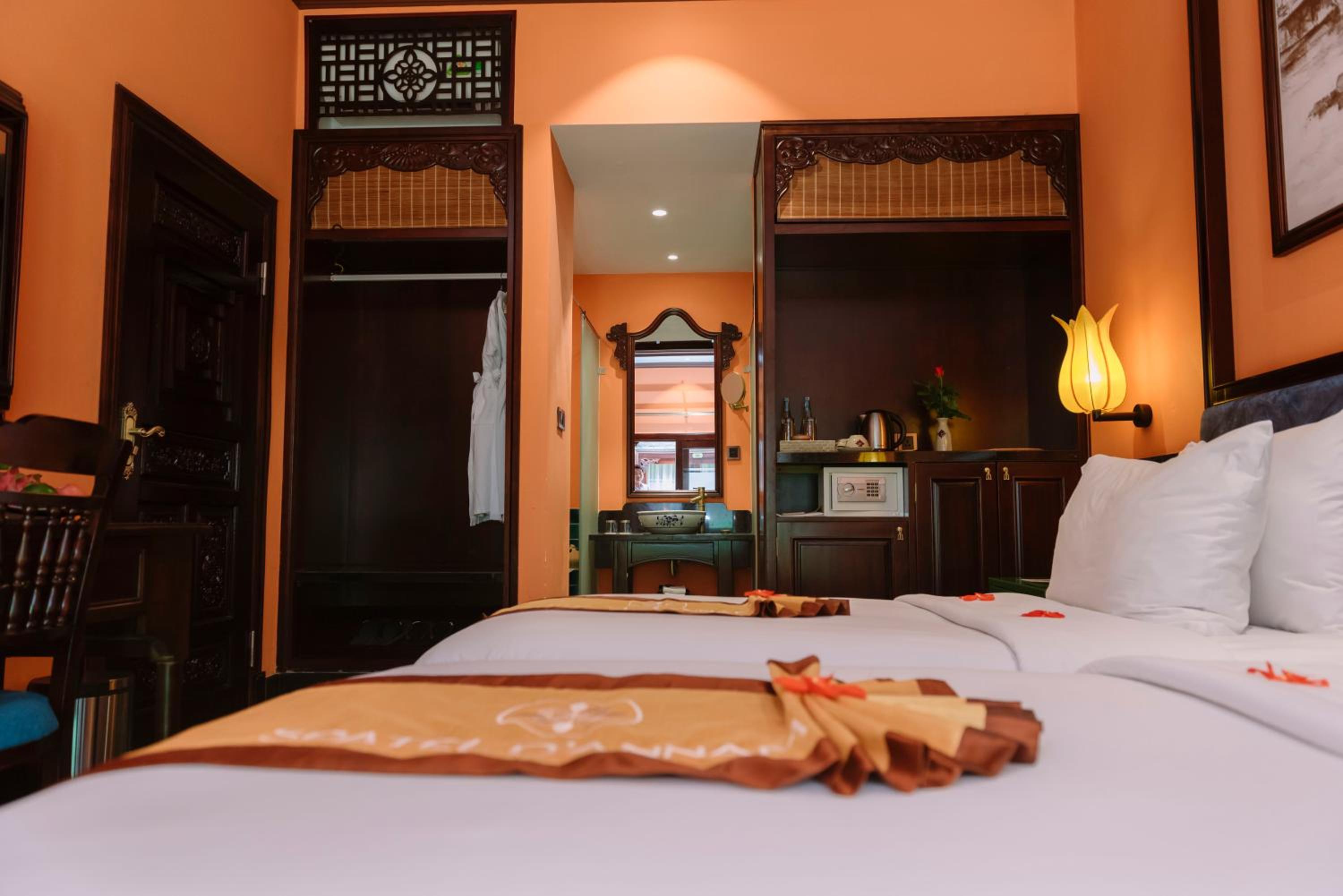 Deluxe Twin Room - Photo 3