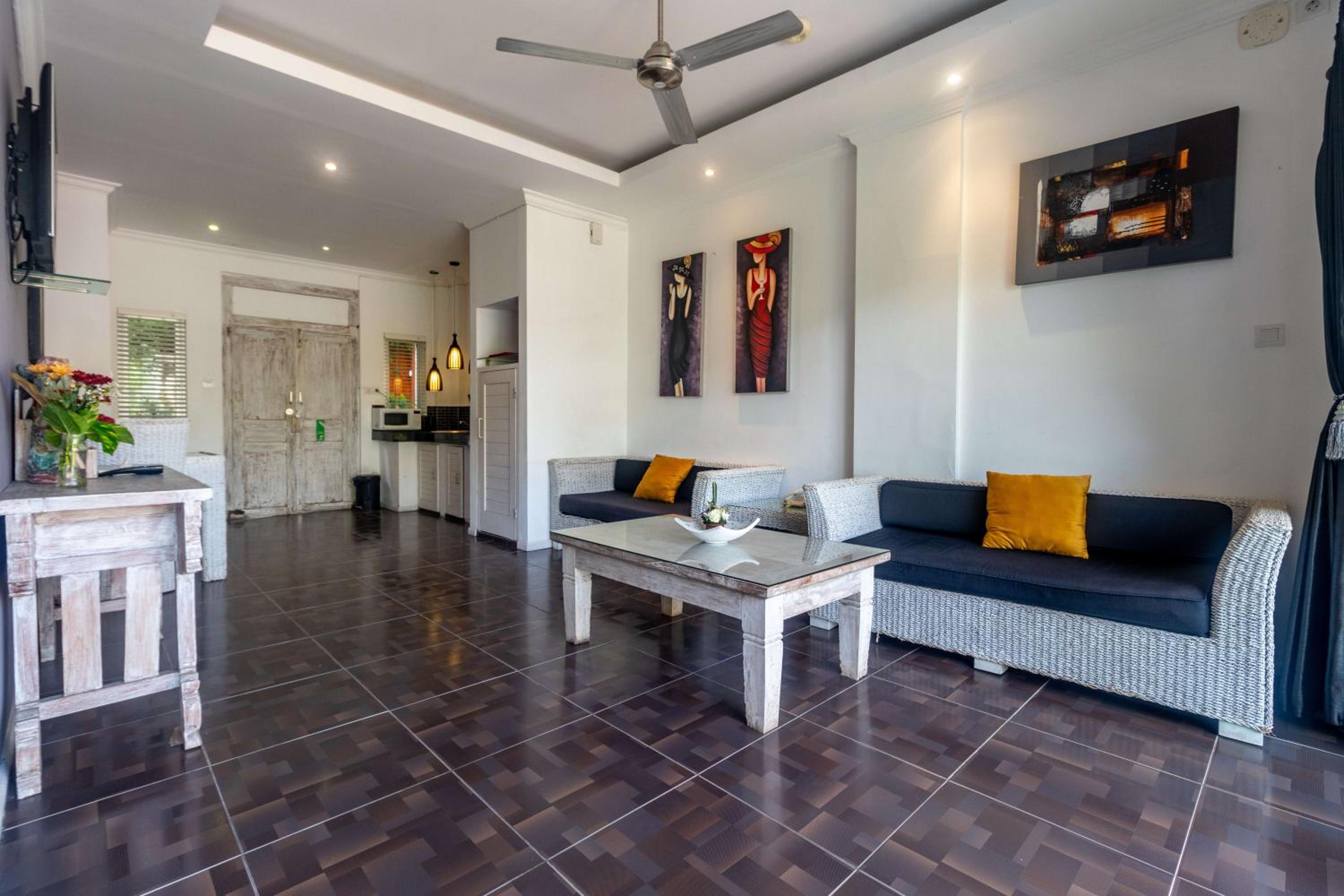 Executive Three-Bedroom Private Pool Villa - Photo 6