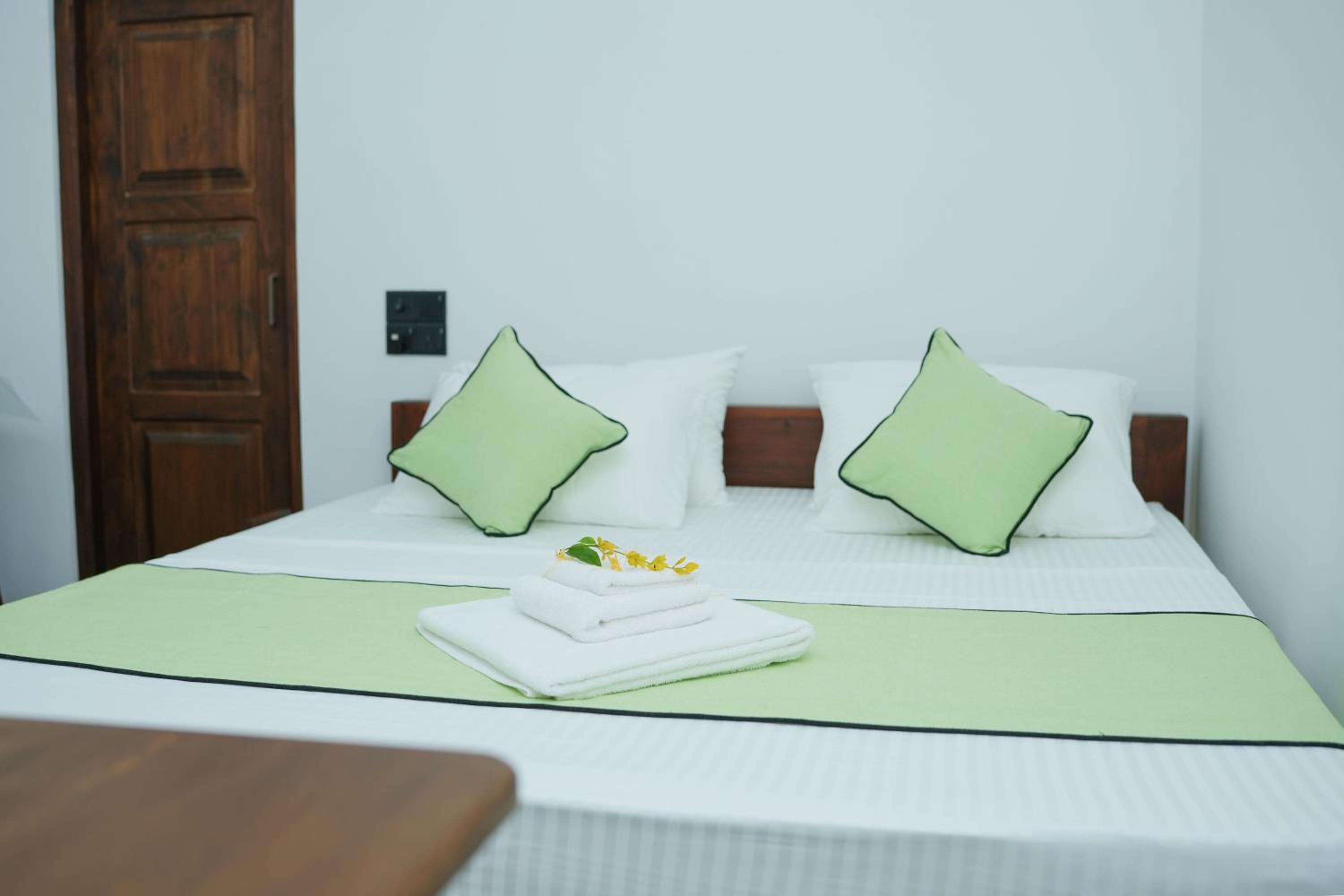 Deluxe King Room photo 3