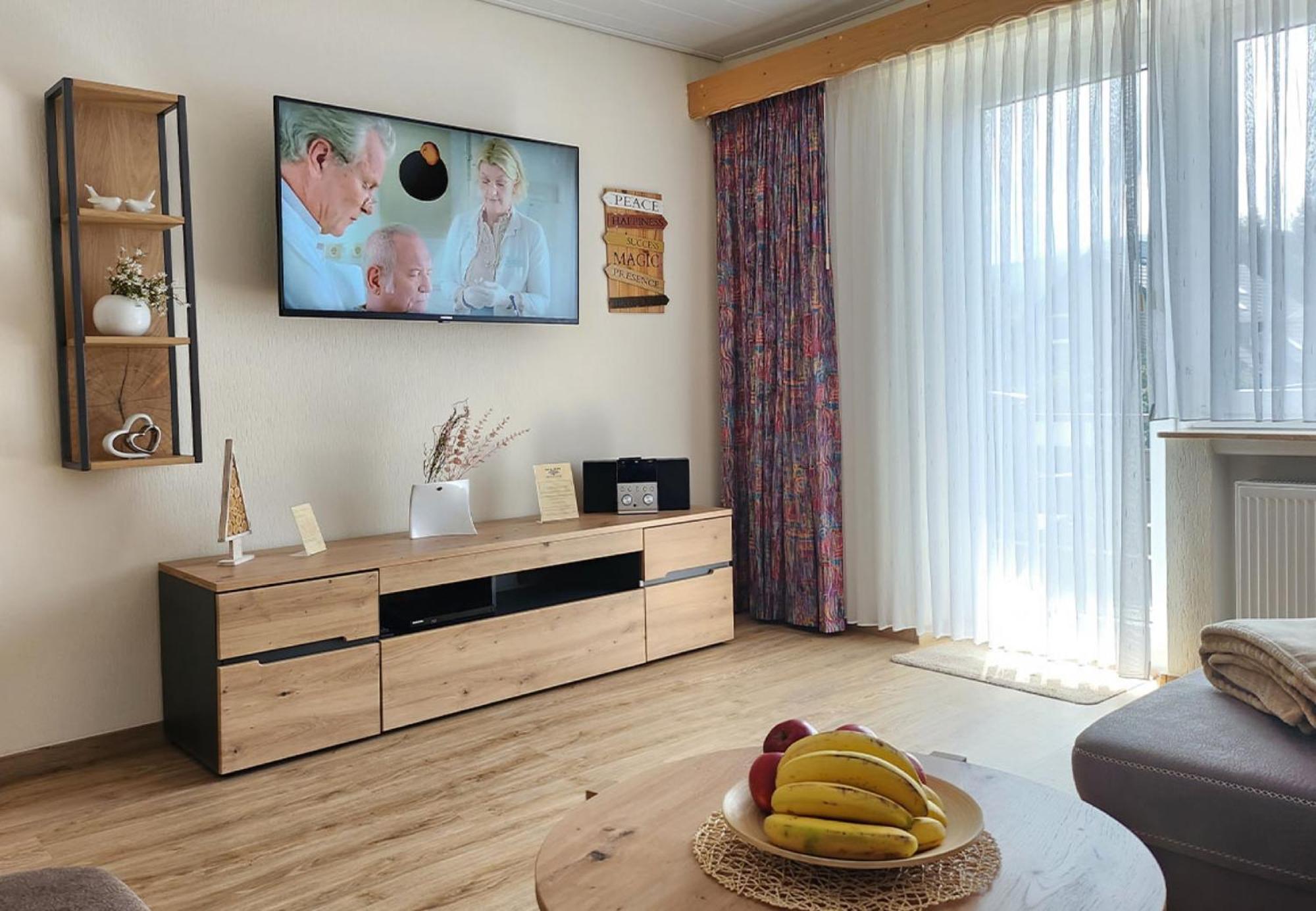 Two-Bedroom Deluxe Apartment with Garden View