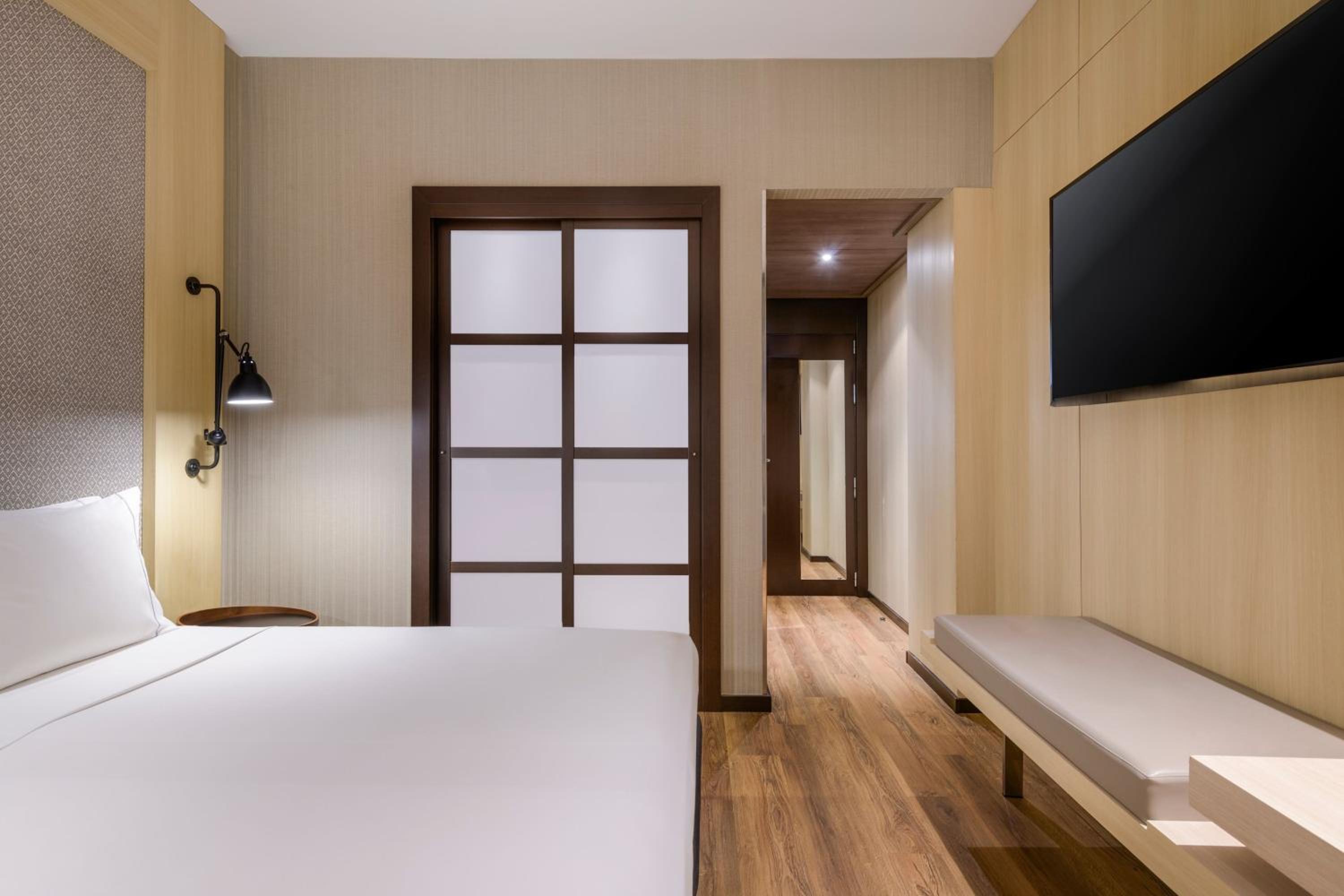 Standard Plus King Room