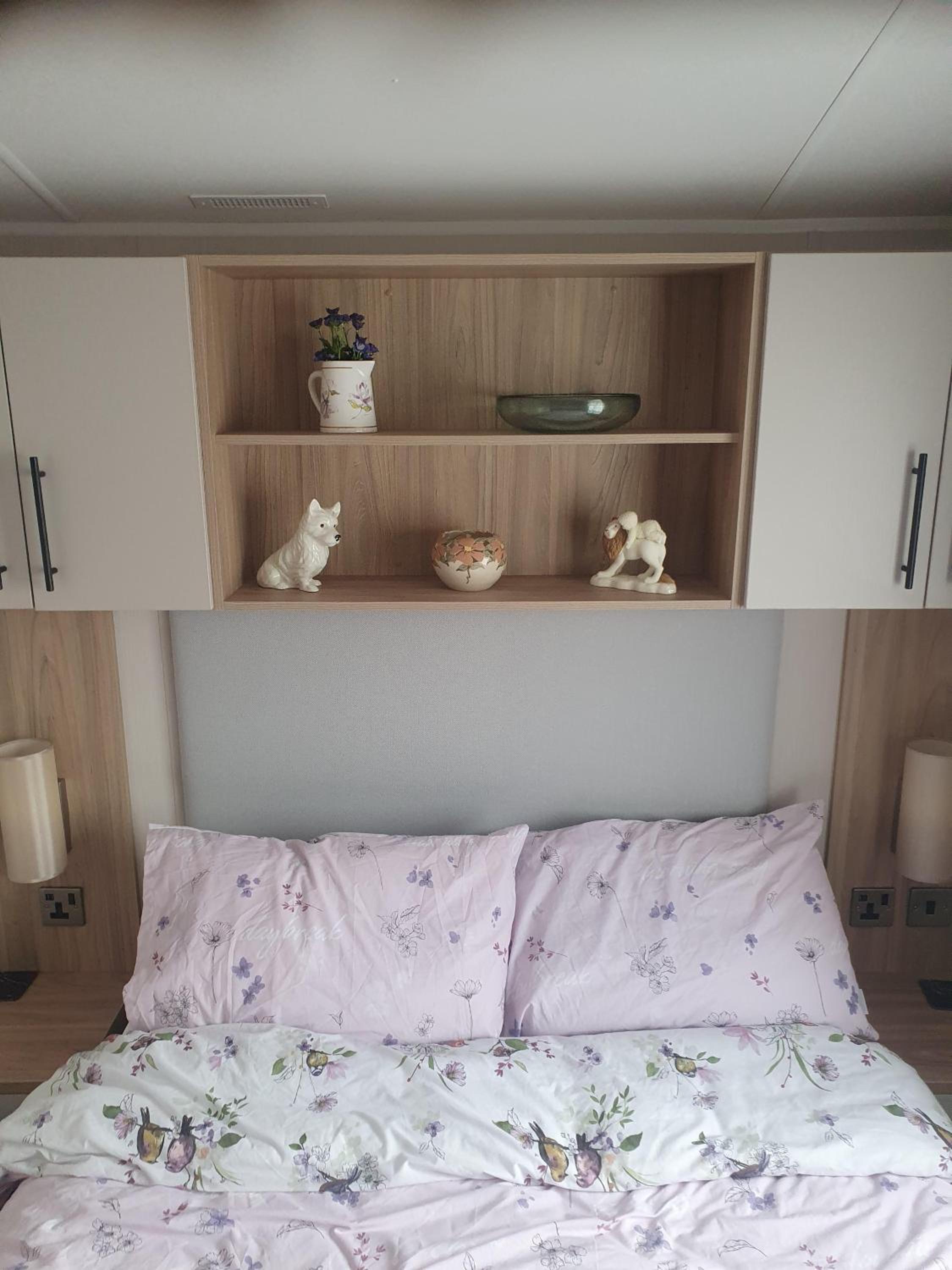 Mobile Home photo 1