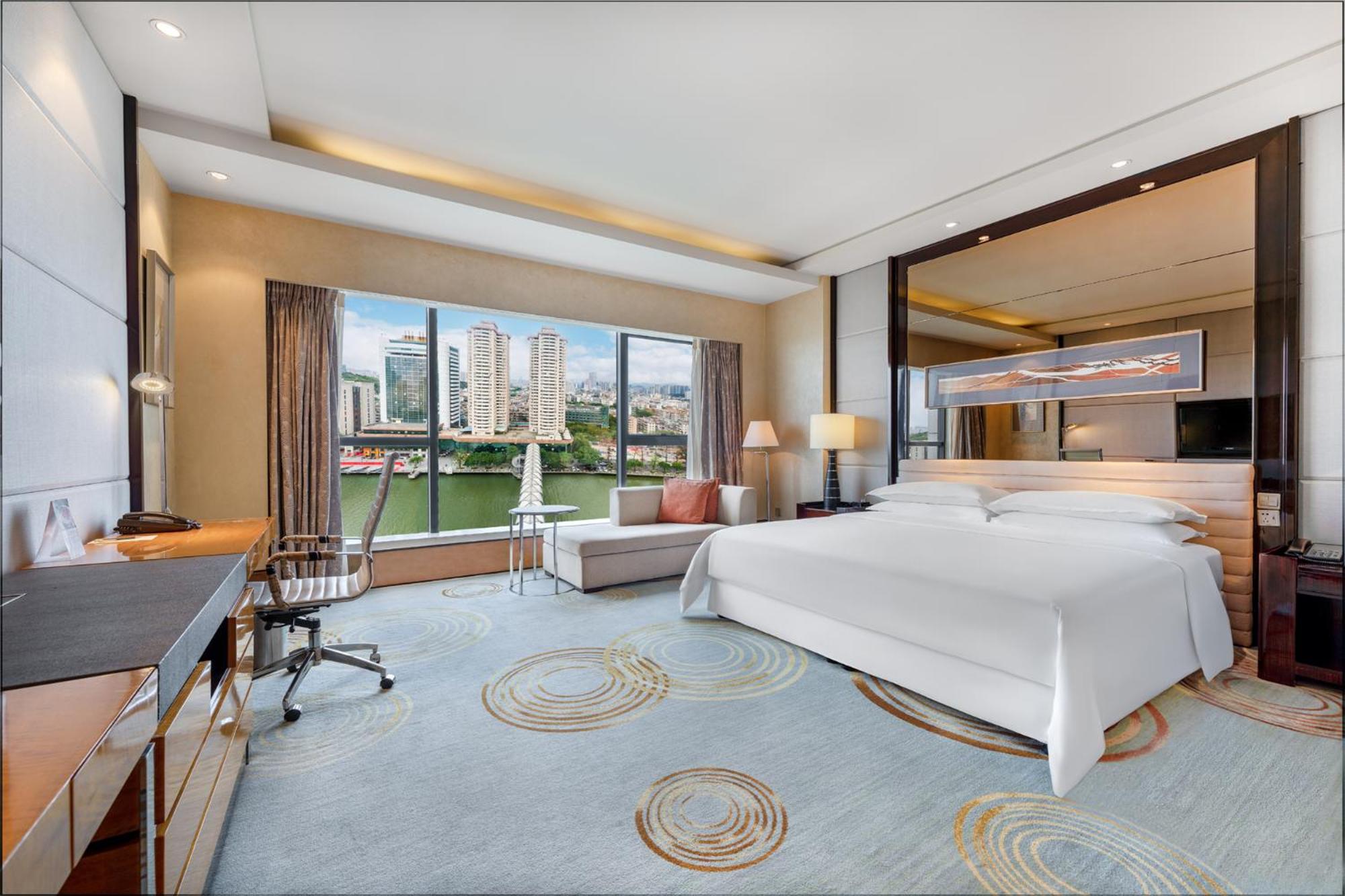 Deluxe Double Room with River View photo 1