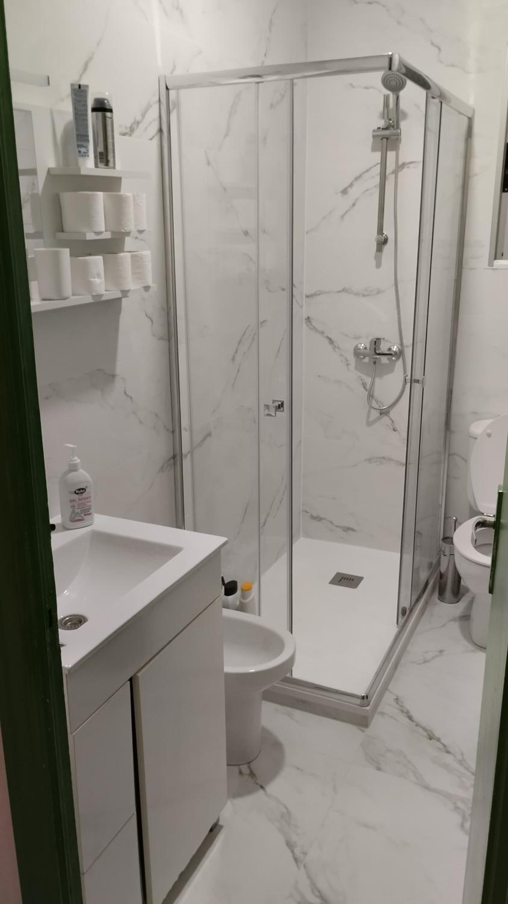 Triple Room with Shared Bathroom photo 3