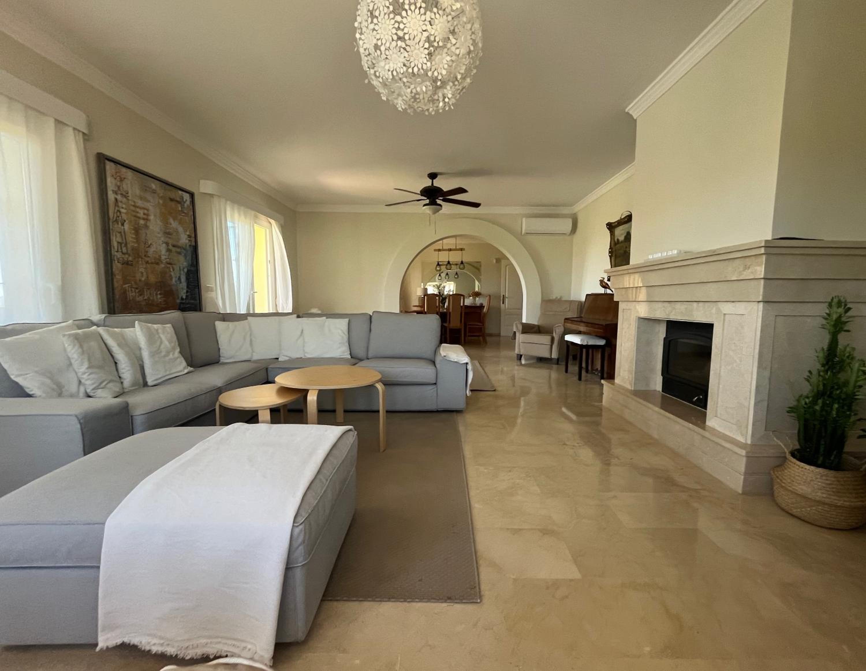 Villa con Vista al Mar