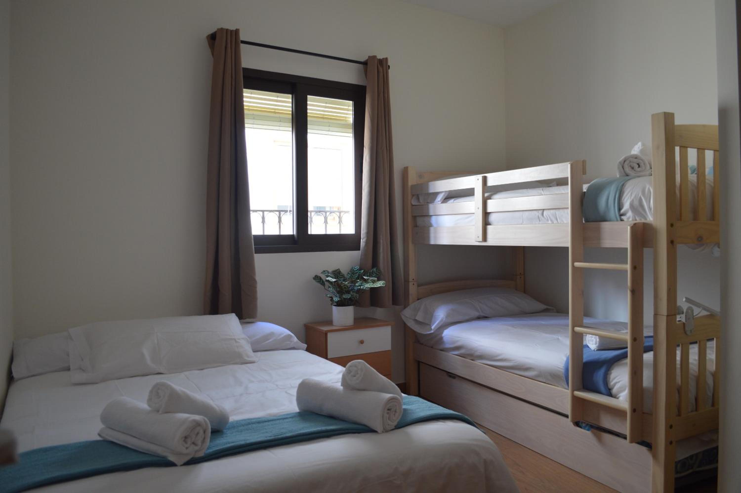 Three-Bedroom House photo 3