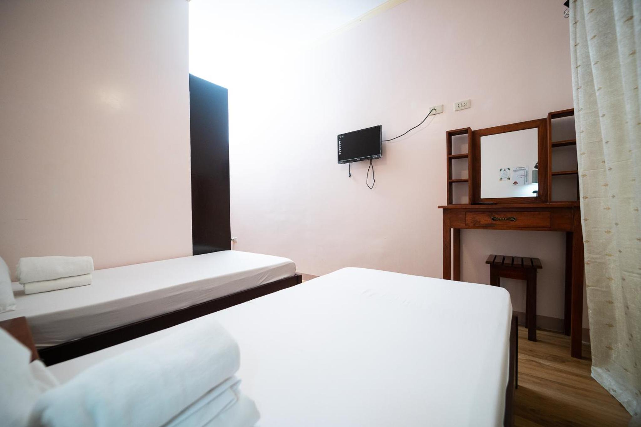 Superior Twin Room photo 2