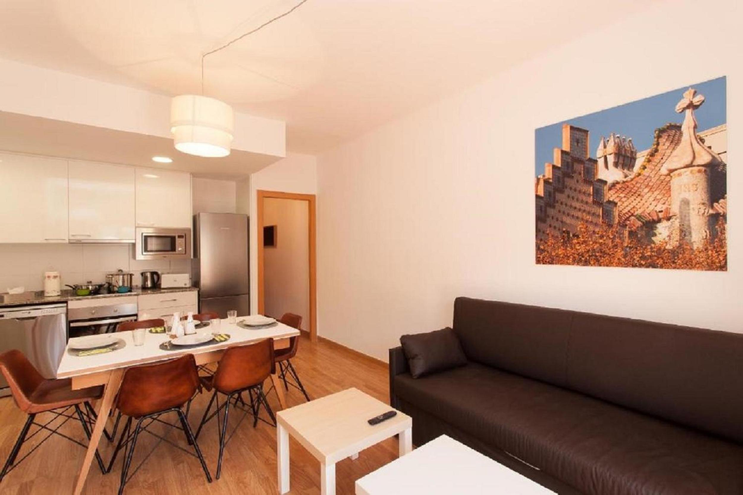 Apartamento de dos dormitorios con terraza (5 adultos)