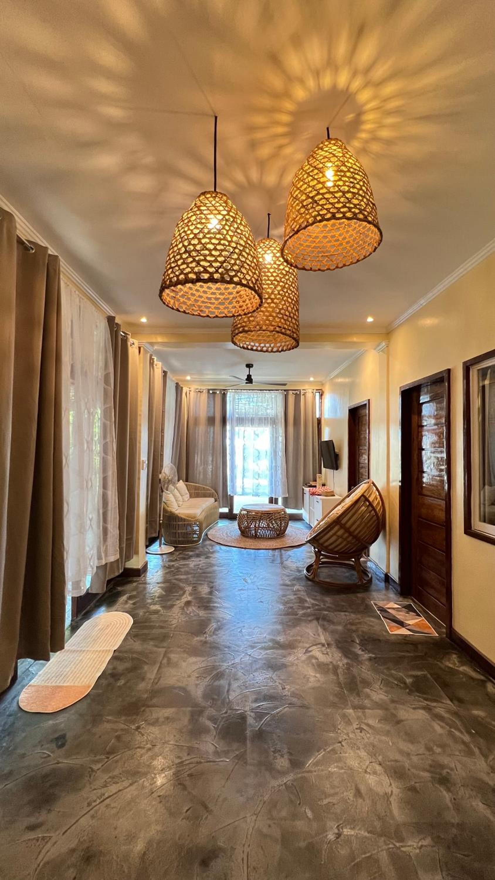 Three-Bedroom Villa - Photo 1