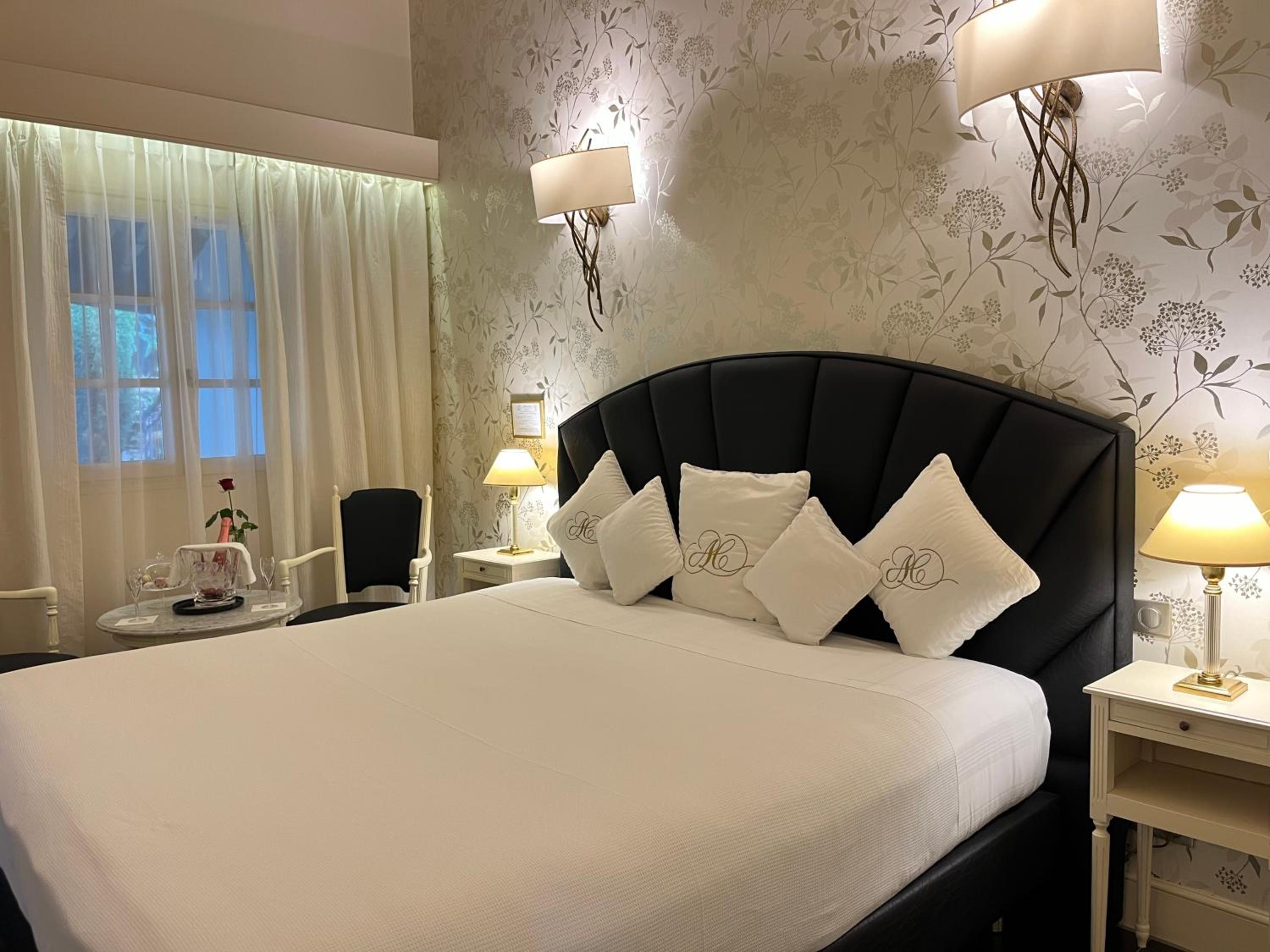 Deluxe Double Room with Terrace - Photo 5